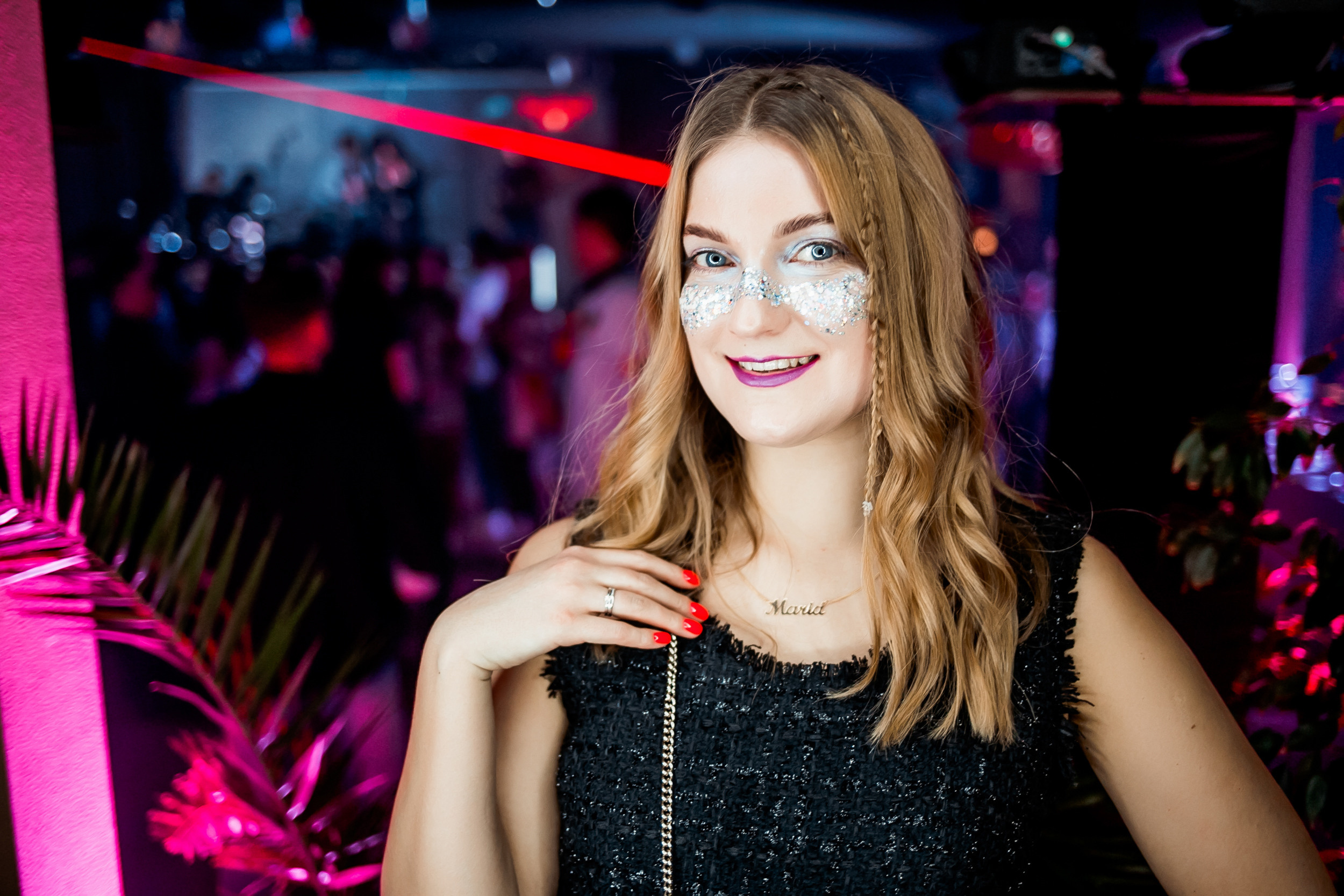 Космическая вечеринка RED BULL. Репортажный фотограф в Сочи Дмитрий Ветринский