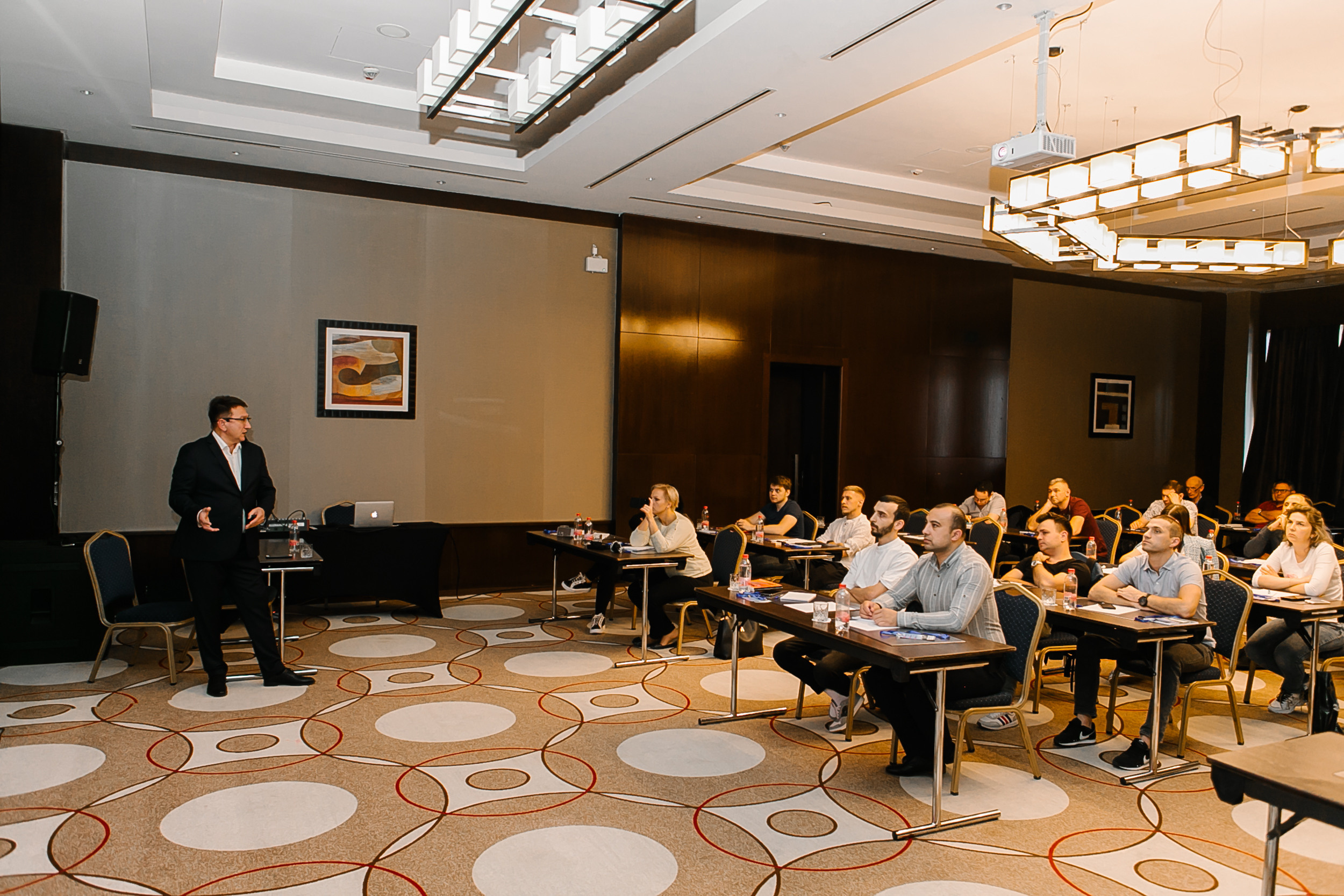 Конференция Dental Course Красная поляна. Репортажный фотограф в Сочи Дмитрий Ветринский