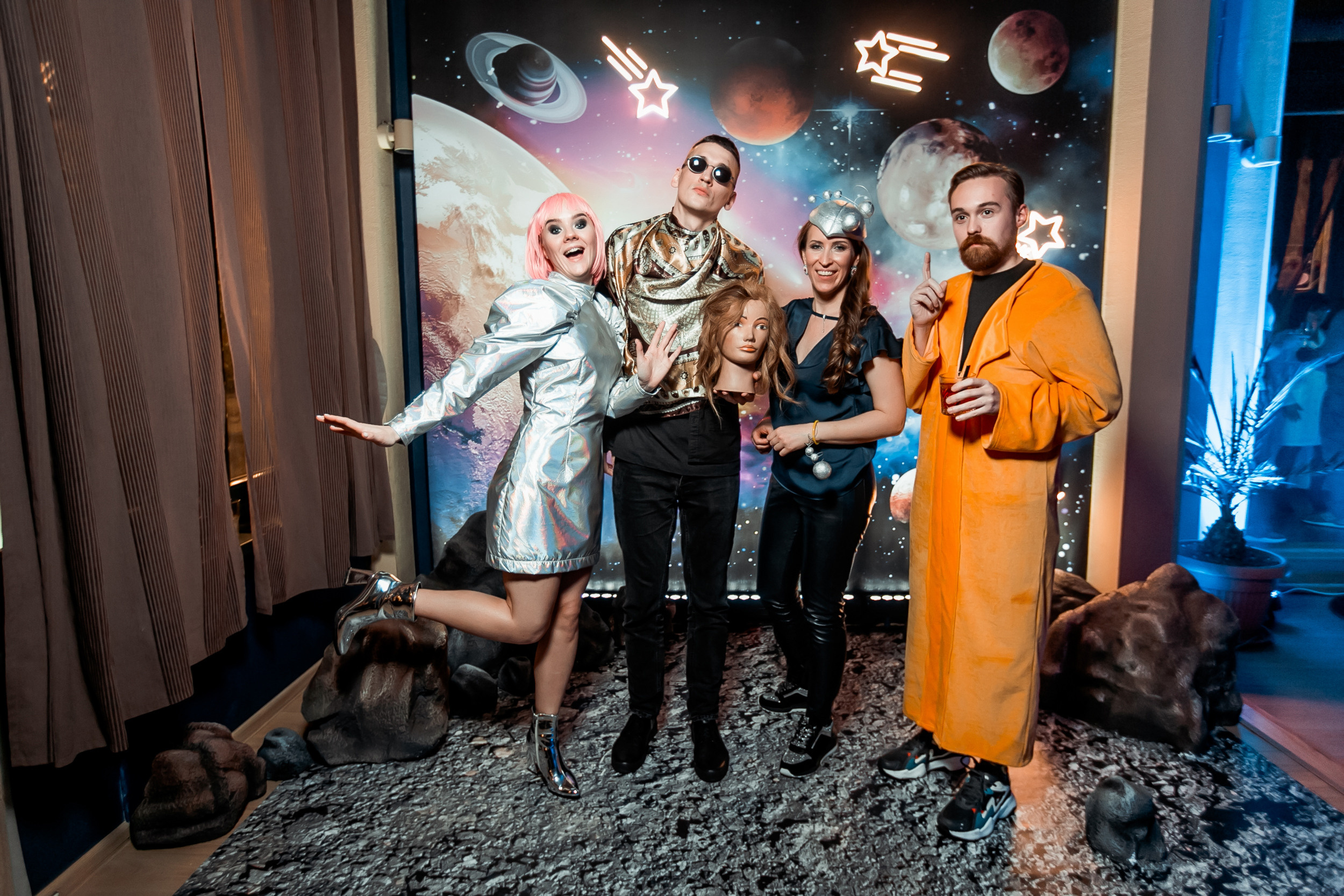 Космическая вечеринка RED BULL. Репортажный фотограф в Сочи Дмитрий Ветринский