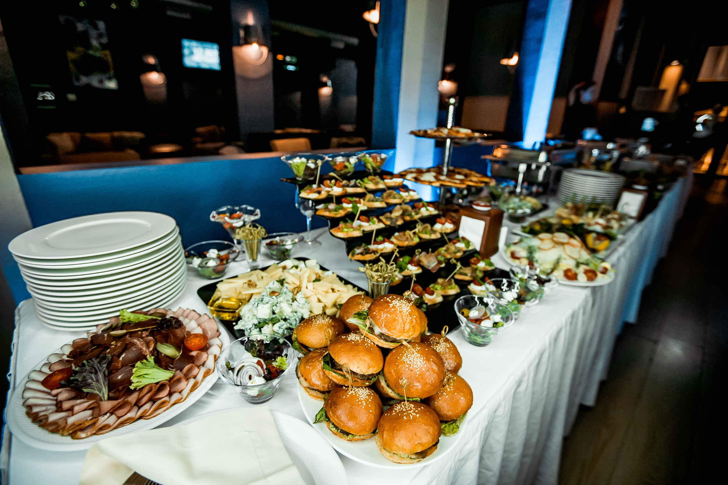 Космическая вечеринка RED BULL. Репортажный фотограф в Сочи Дмитрий Ветринский