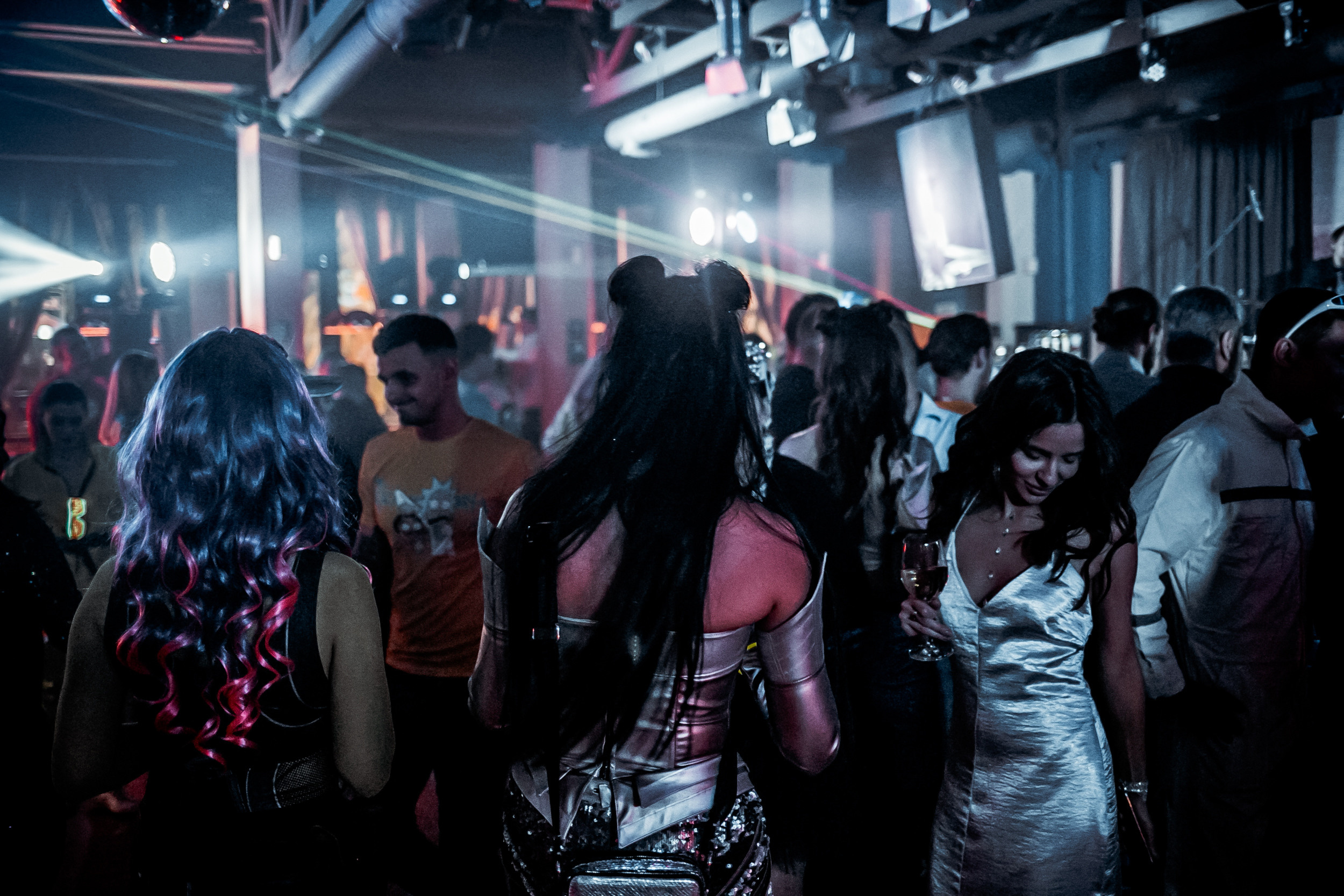 Космическая вечеринка RED BULL. Репортажный фотограф в Сочи Дмитрий Ветринский