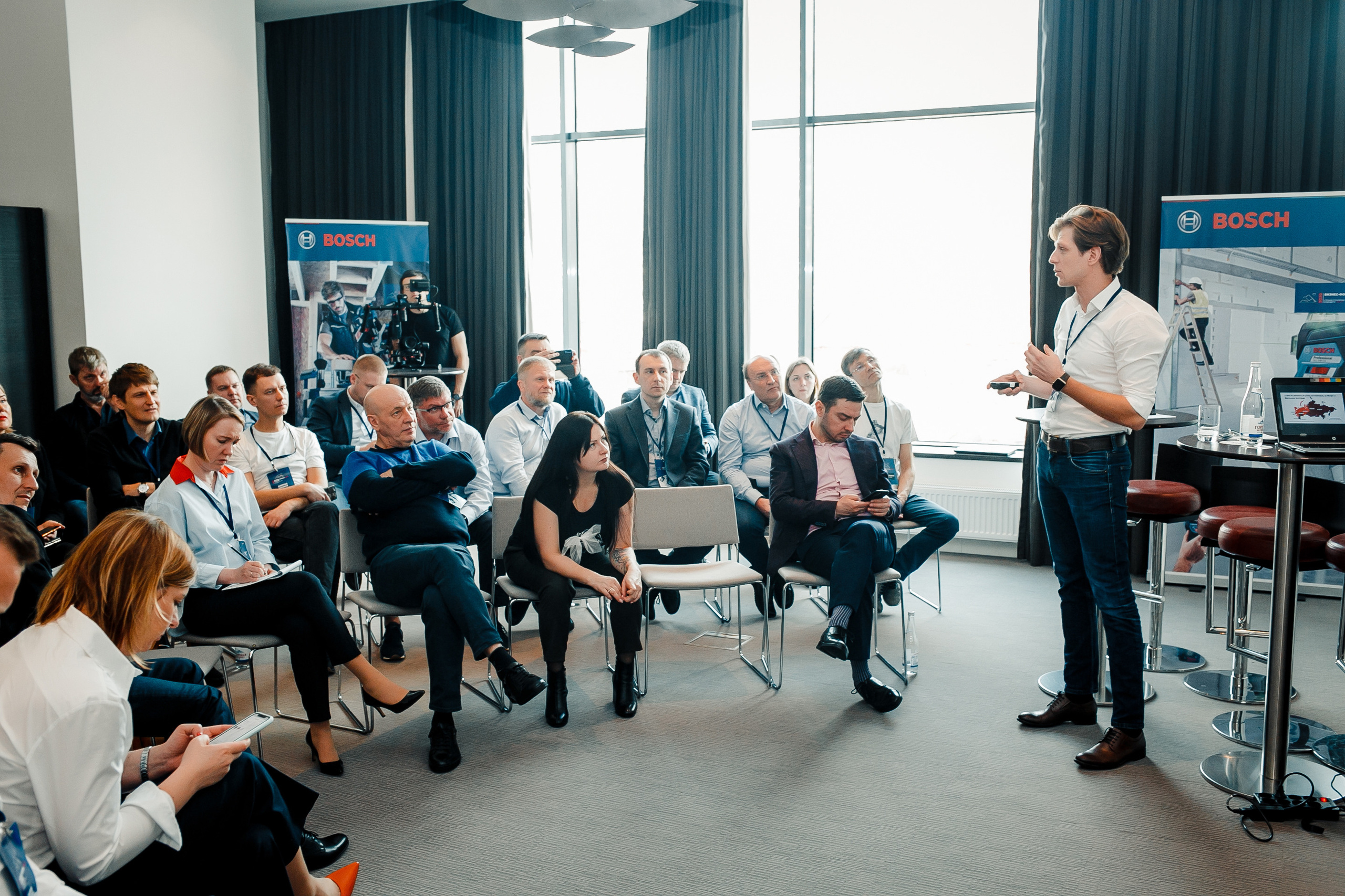 Бизнес-форум BOSCH. Репортажный фотограф в Сочи Дмитрий Ветринский