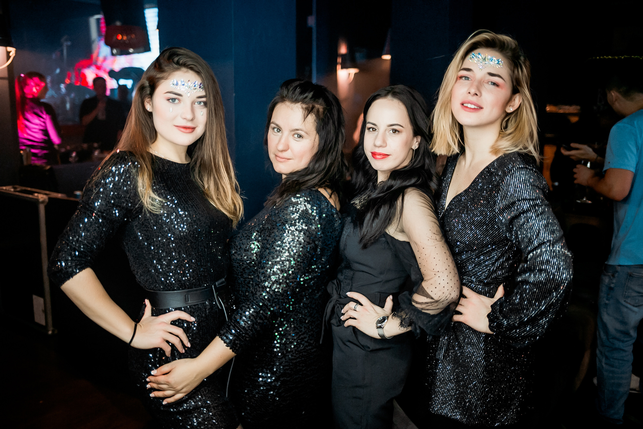 Космическая вечеринка RED BULL. Репортажный фотограф в Сочи Дмитрий Ветринский