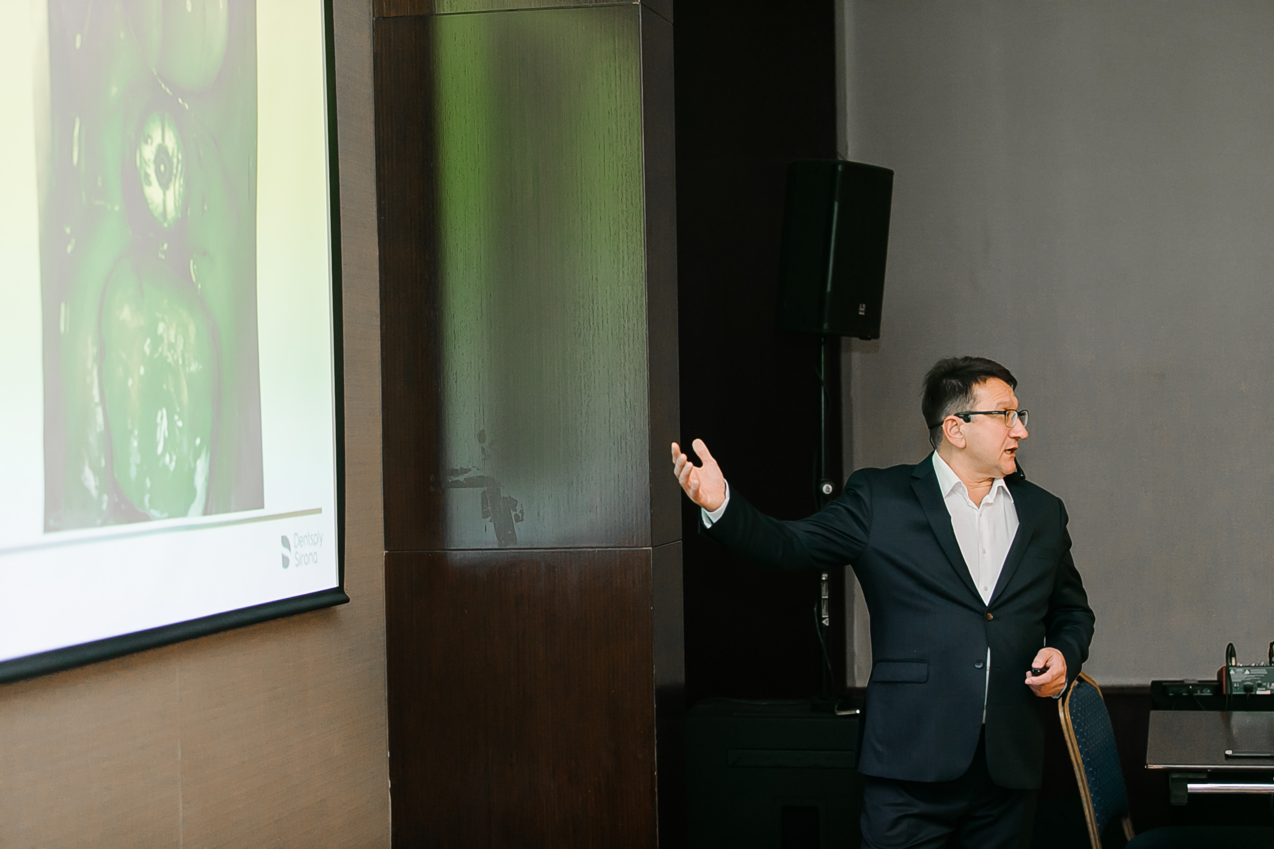 Конференция Dental Course Красная поляна. Репортажный фотограф в Сочи Дмитрий Ветринский