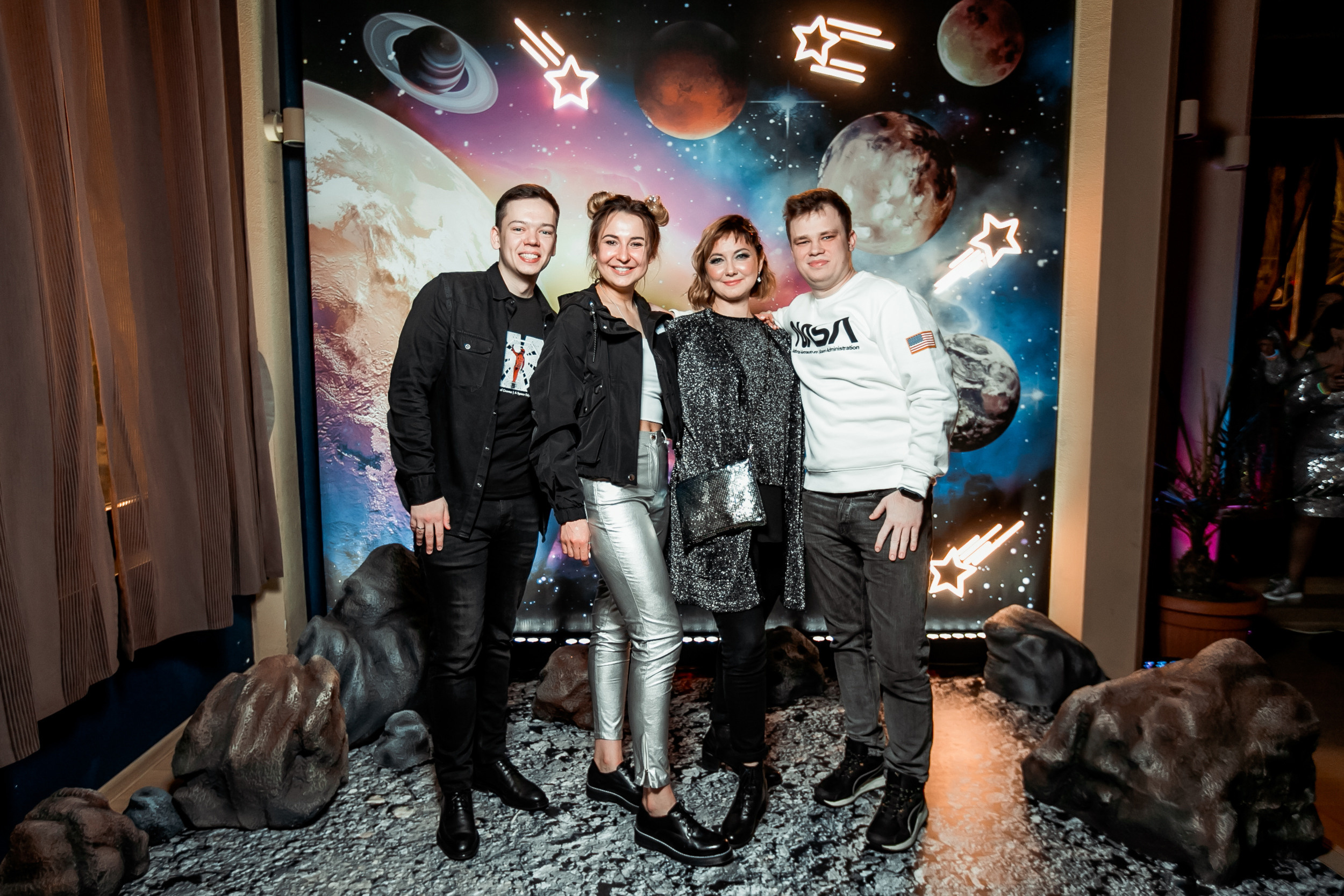 Космическая вечеринка RED BULL. Репортажный фотограф в Сочи Дмитрий Ветринский