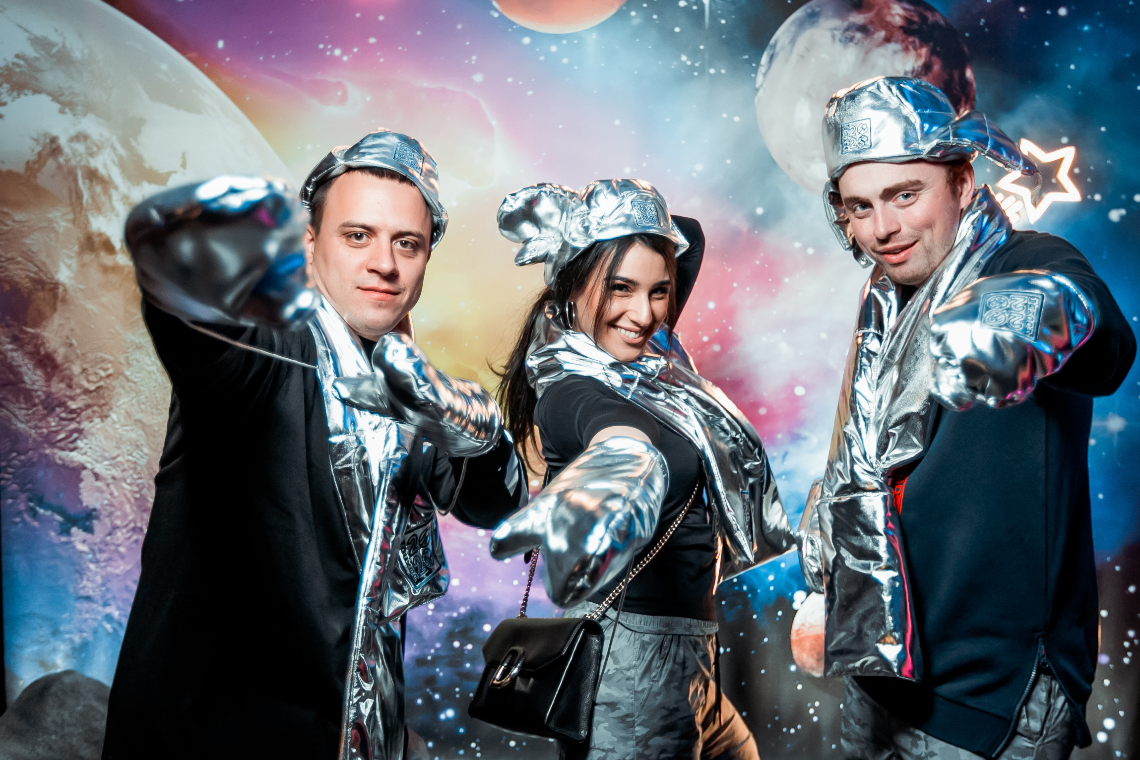 Космическая вечеринка RED BULL. Репортажный фотограф в Сочи Дмитрий Ветринский