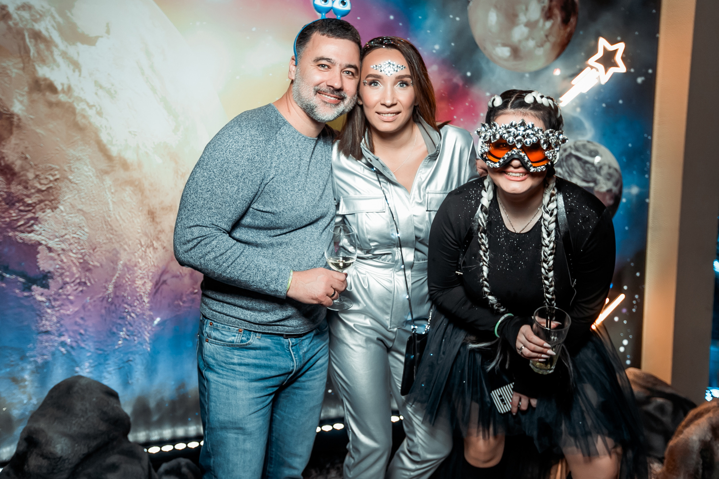 Космическая вечеринка RED BULL. Репортажный фотограф в Сочи Дмитрий Ветринский