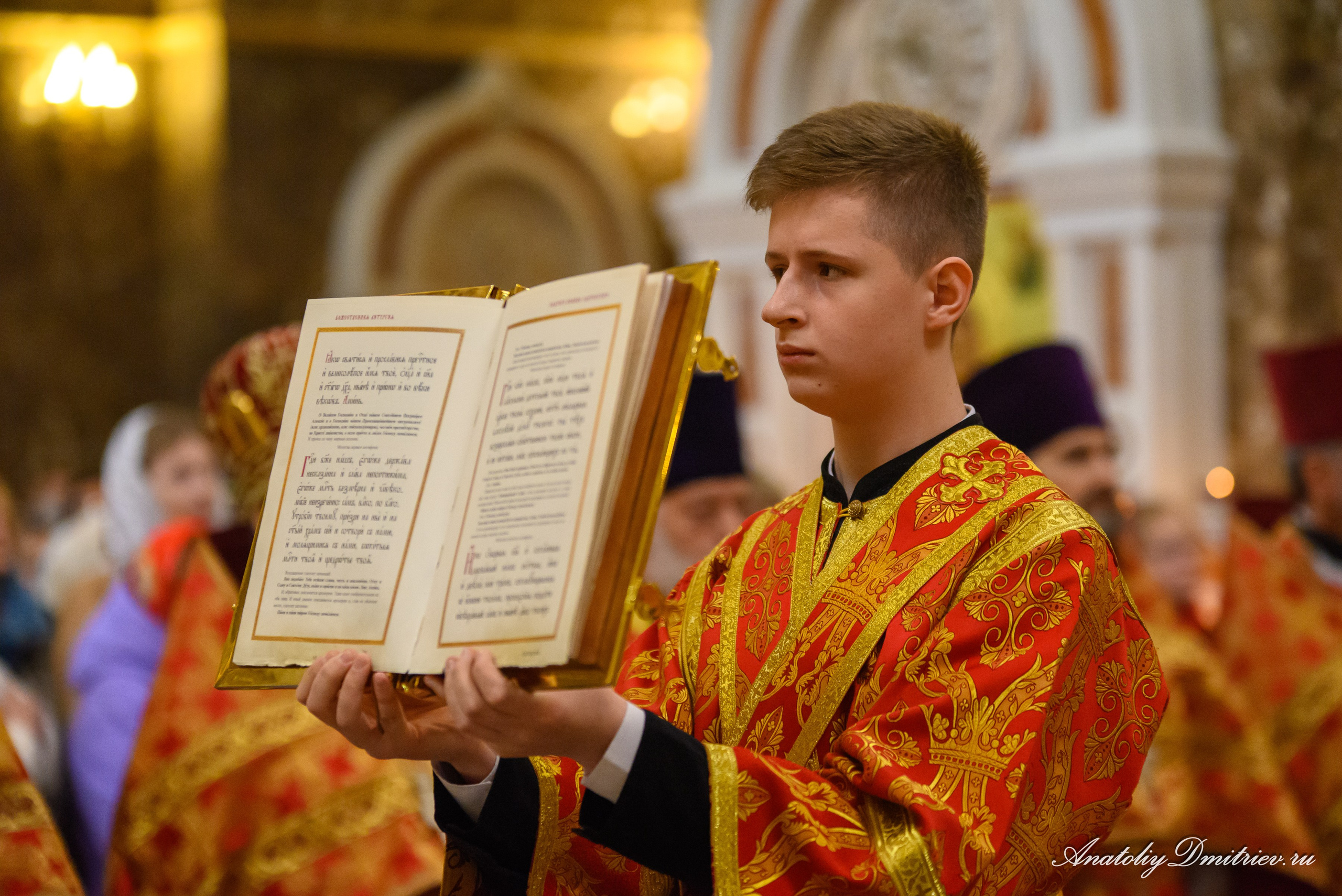 Служба на 40-летие Калининградской епархии. Фотограф  Крещения и Венчания Калининград
