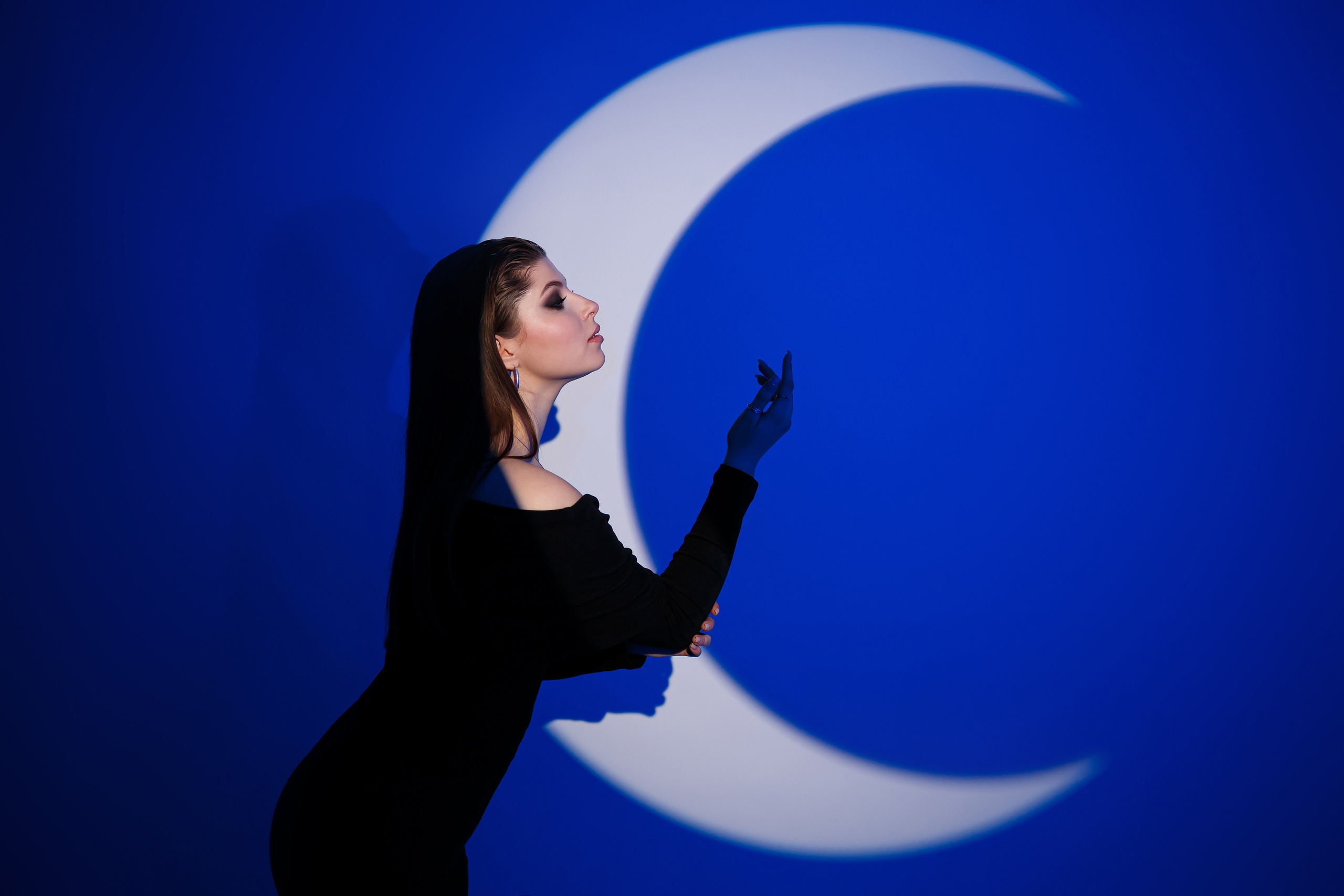 Звуки пульса в темноте. Фотограф в городе Томске. Жданова Олеся