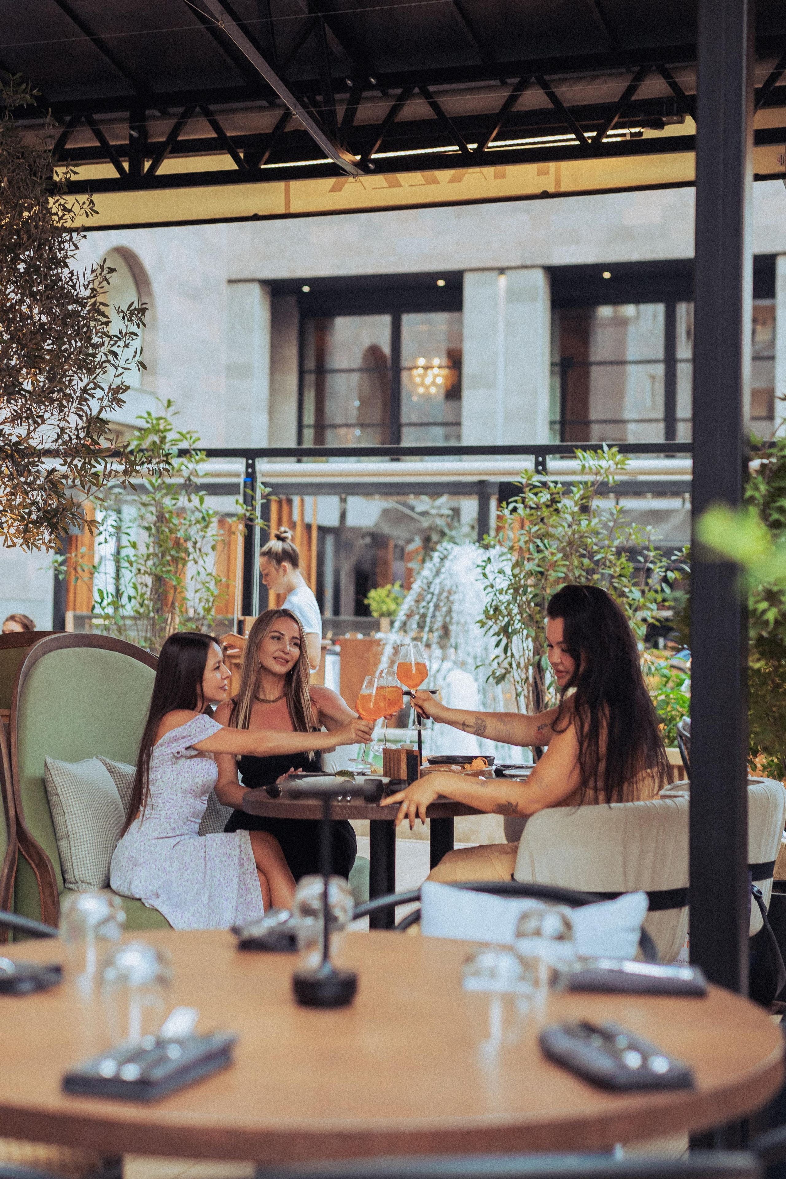 Bachelorette party in the city. Фотограф и ретушер. (Армения/Россия)