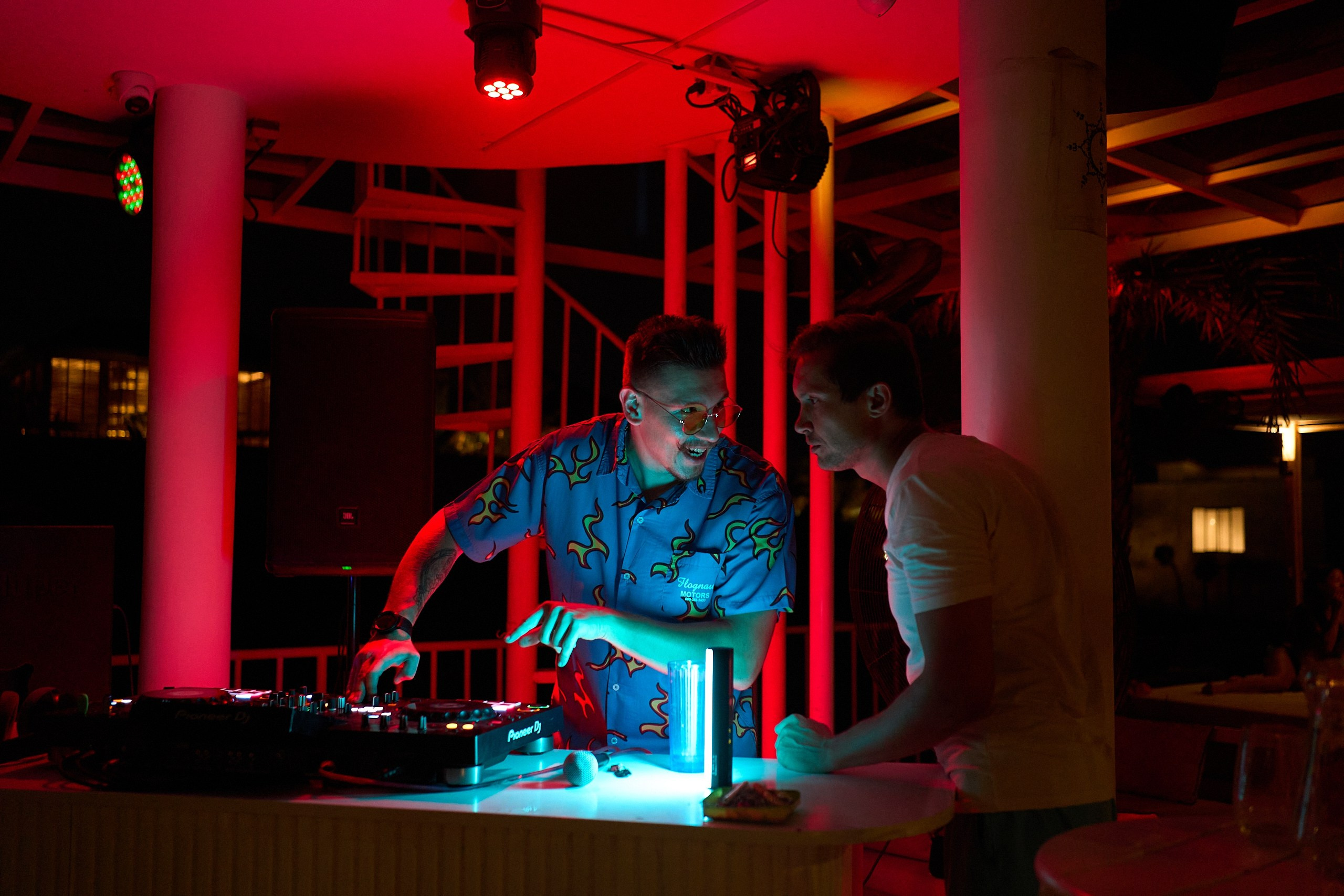 LIMA BAY. Главная