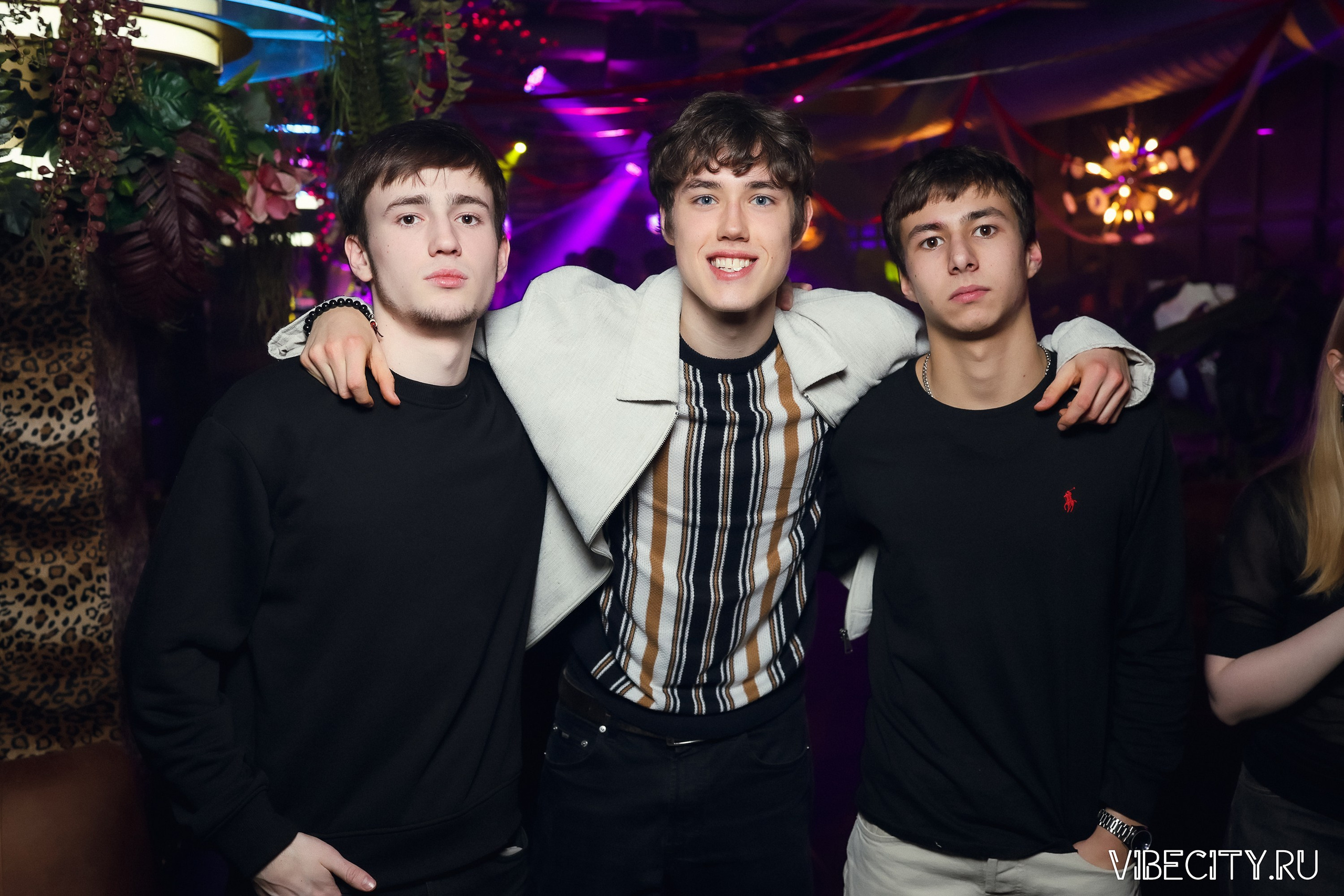 DOUBLE U. VIBECITY.RU Вайб Сити Ру Фоторепортажи Фотоотчеты Калининград