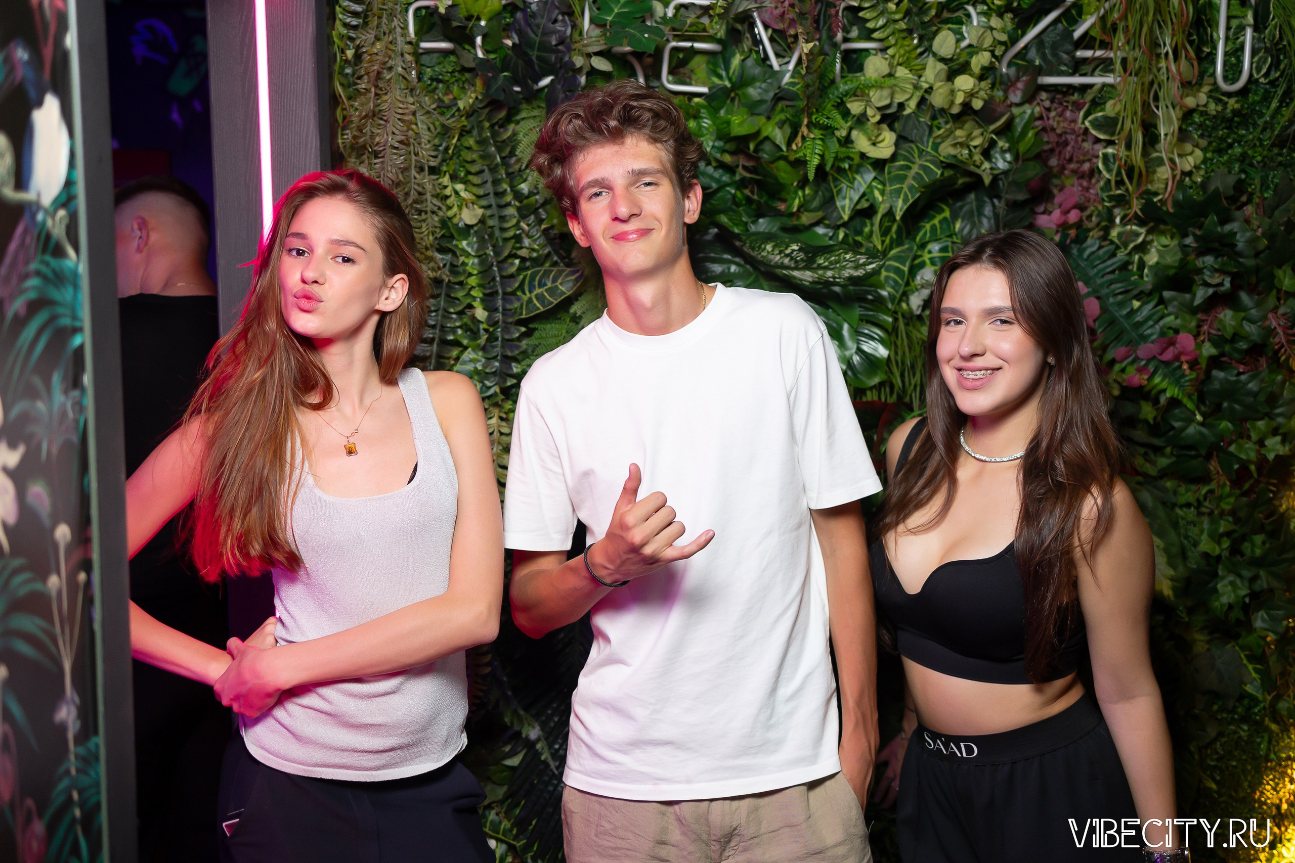 DOUBLE U. VIBECITY.RU Вайб Сити Ру Фоторепортажи Фотоотчеты Калининград