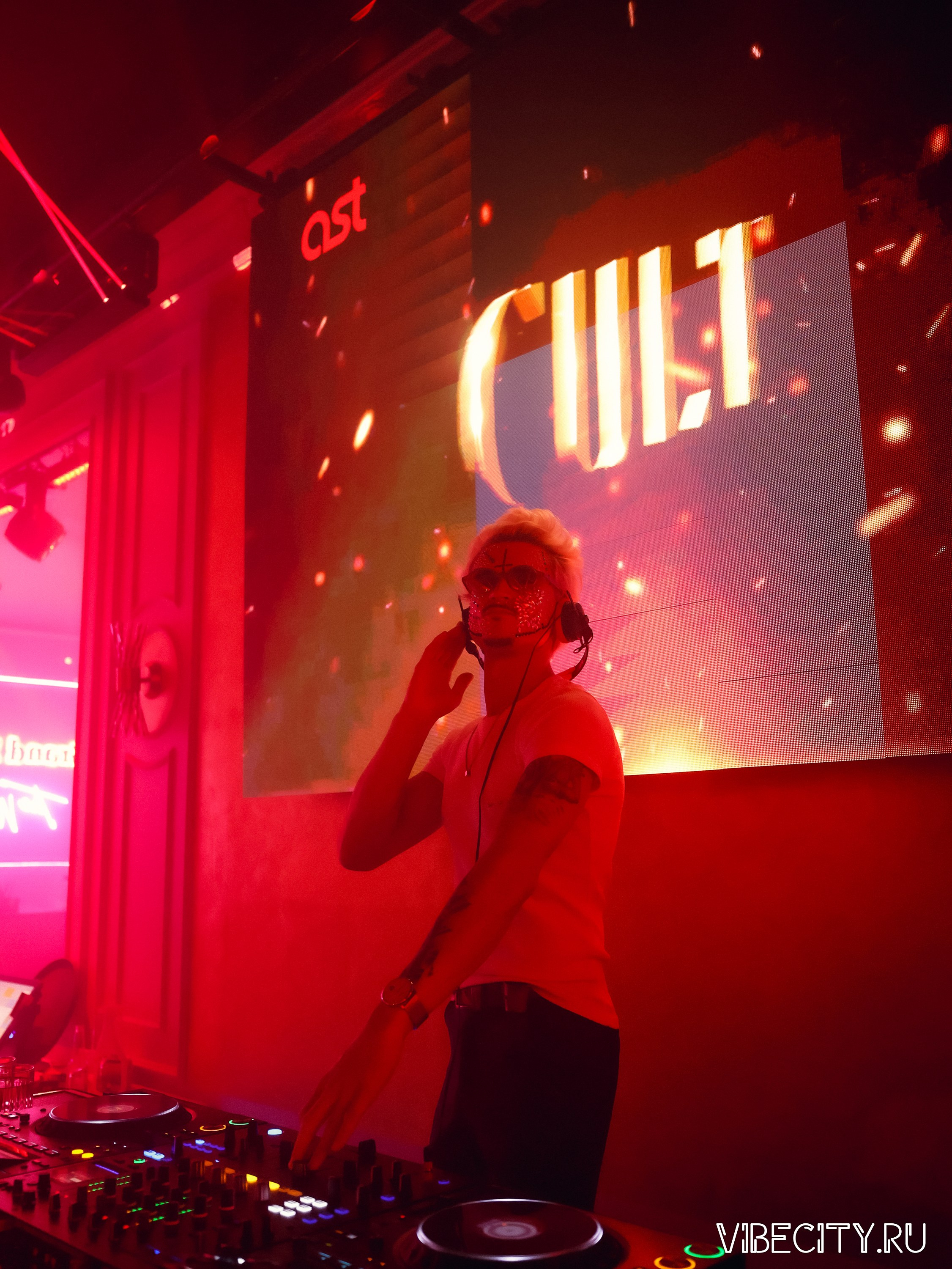 CULT MASQUERADE X GRAND PALACE. VIBECITY.RU Вайб Сити Ру Фоторепортажи Фотоотчеты Калининград