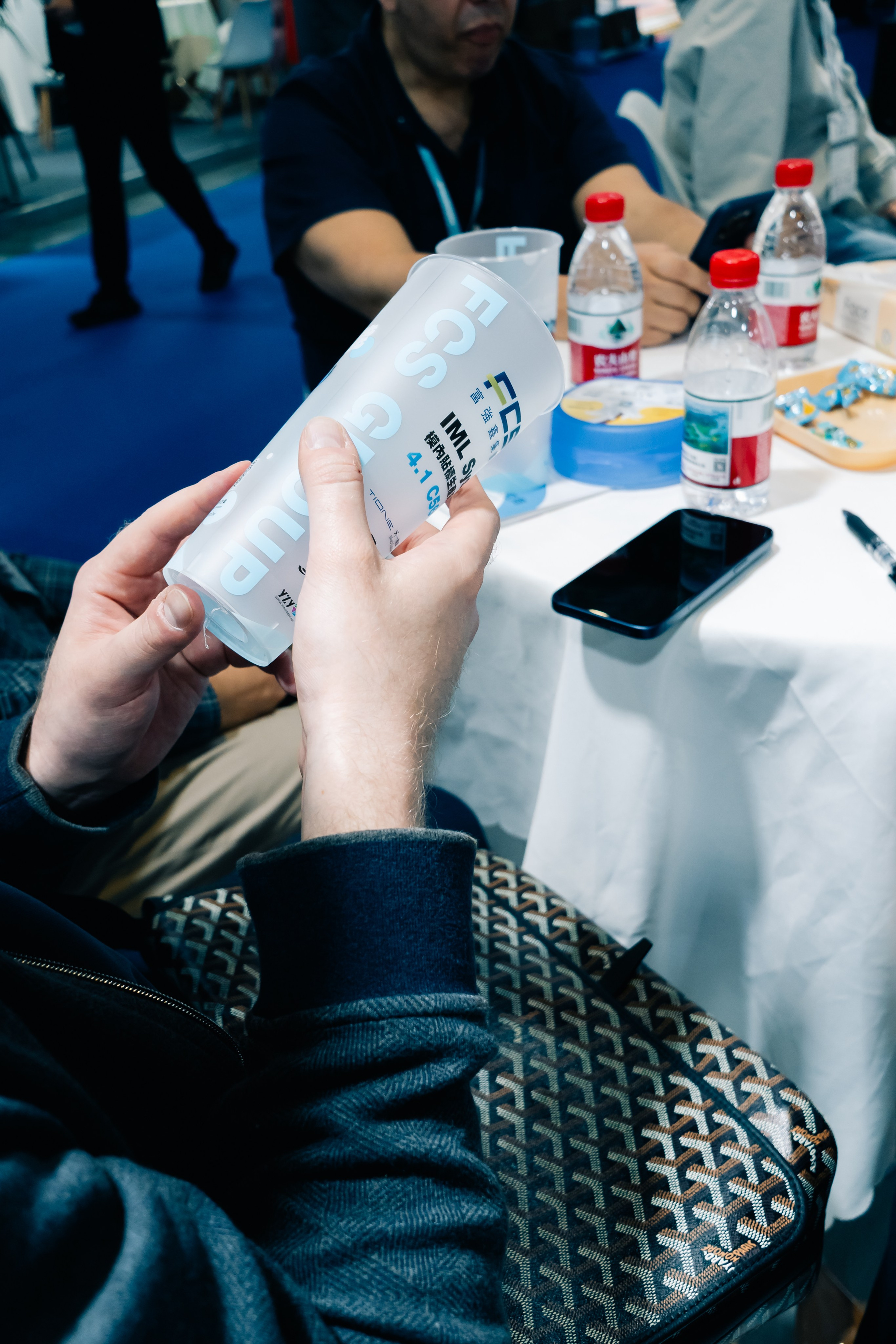 Фото и видеосъемка на выставке CHINAPLAS в Шанхае | Компания VZLP | Фотограф в Шанхае