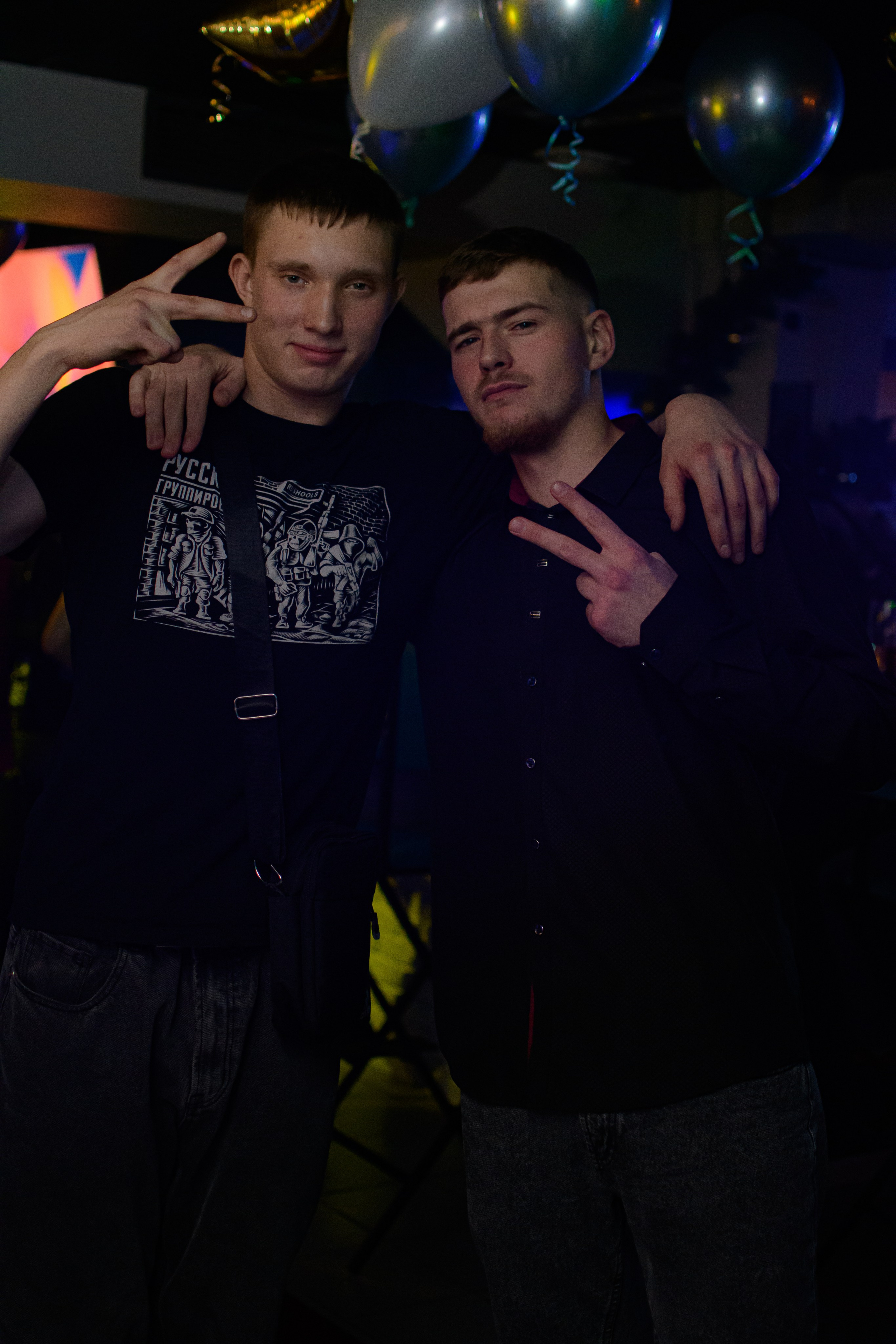 HOLLYWOOD / 6 YEARS. Photokarish