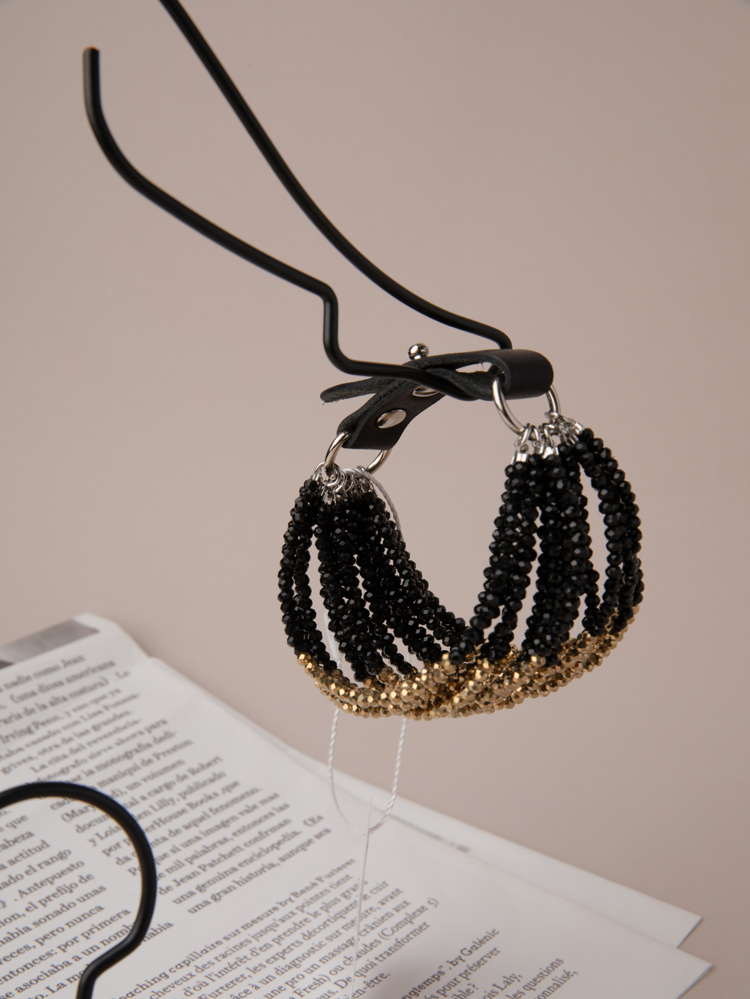 Украшения. Фотостудия предметной и модельной съёмки для маркетплейсов