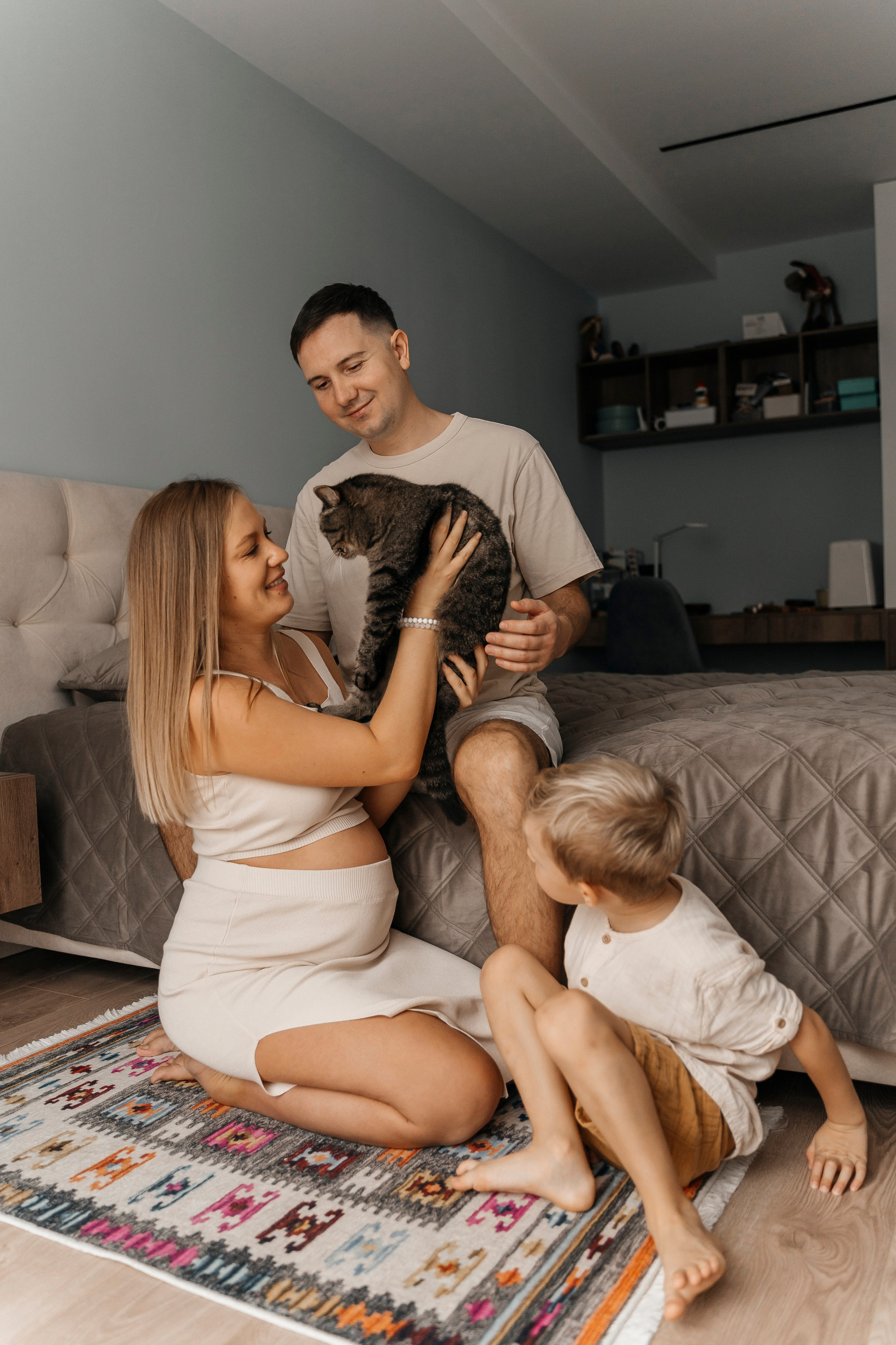 Ваня, Лара и Миша. Волик Мария