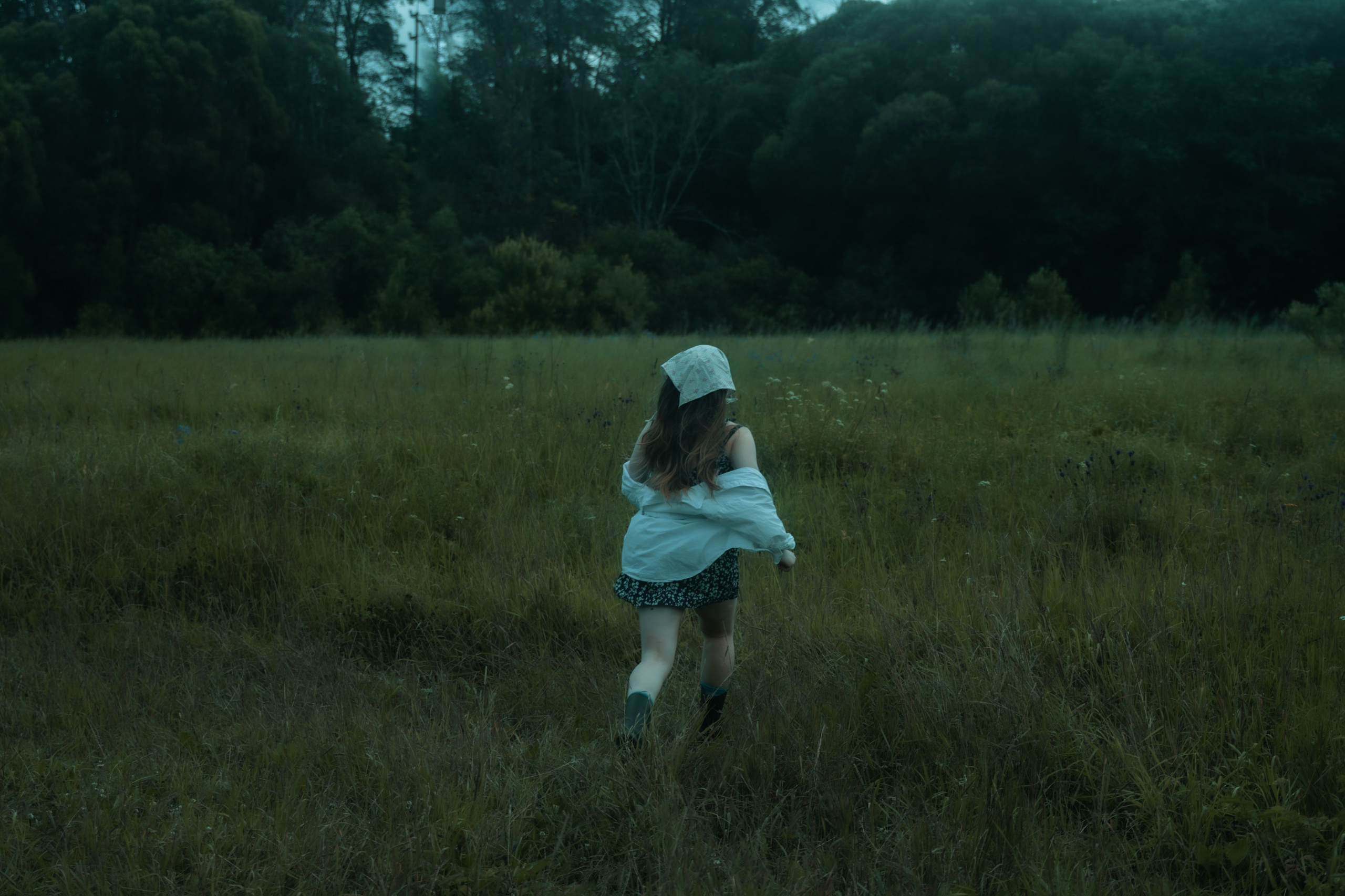 Лера и Юля. Ищем потаённое. Портретный и предметный фотограф в Санкт-Петербурге