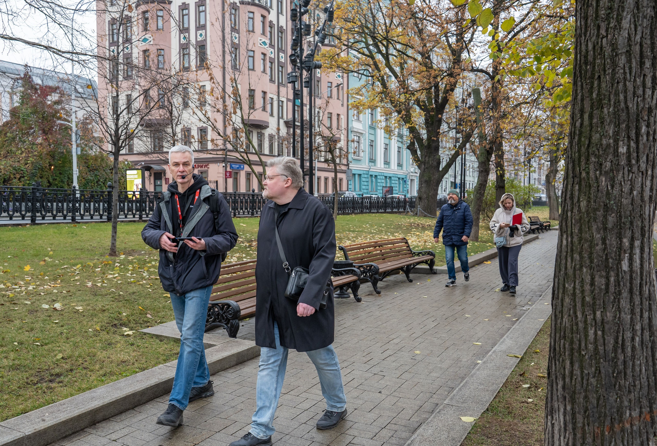 Гид Денис. Фотограф в Москве
