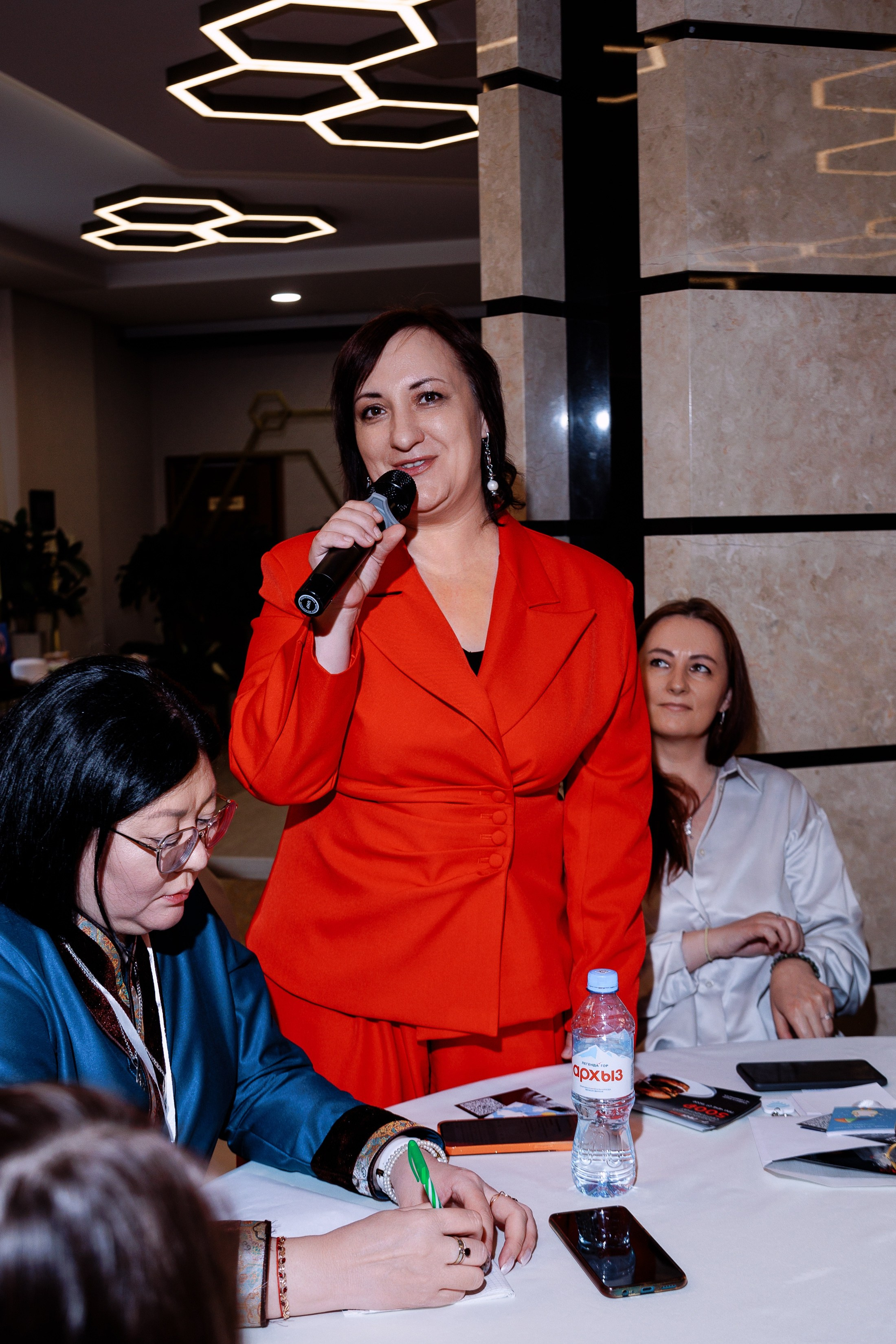 Закрытый нетворкинг. Фотограф Юлия Мальцева