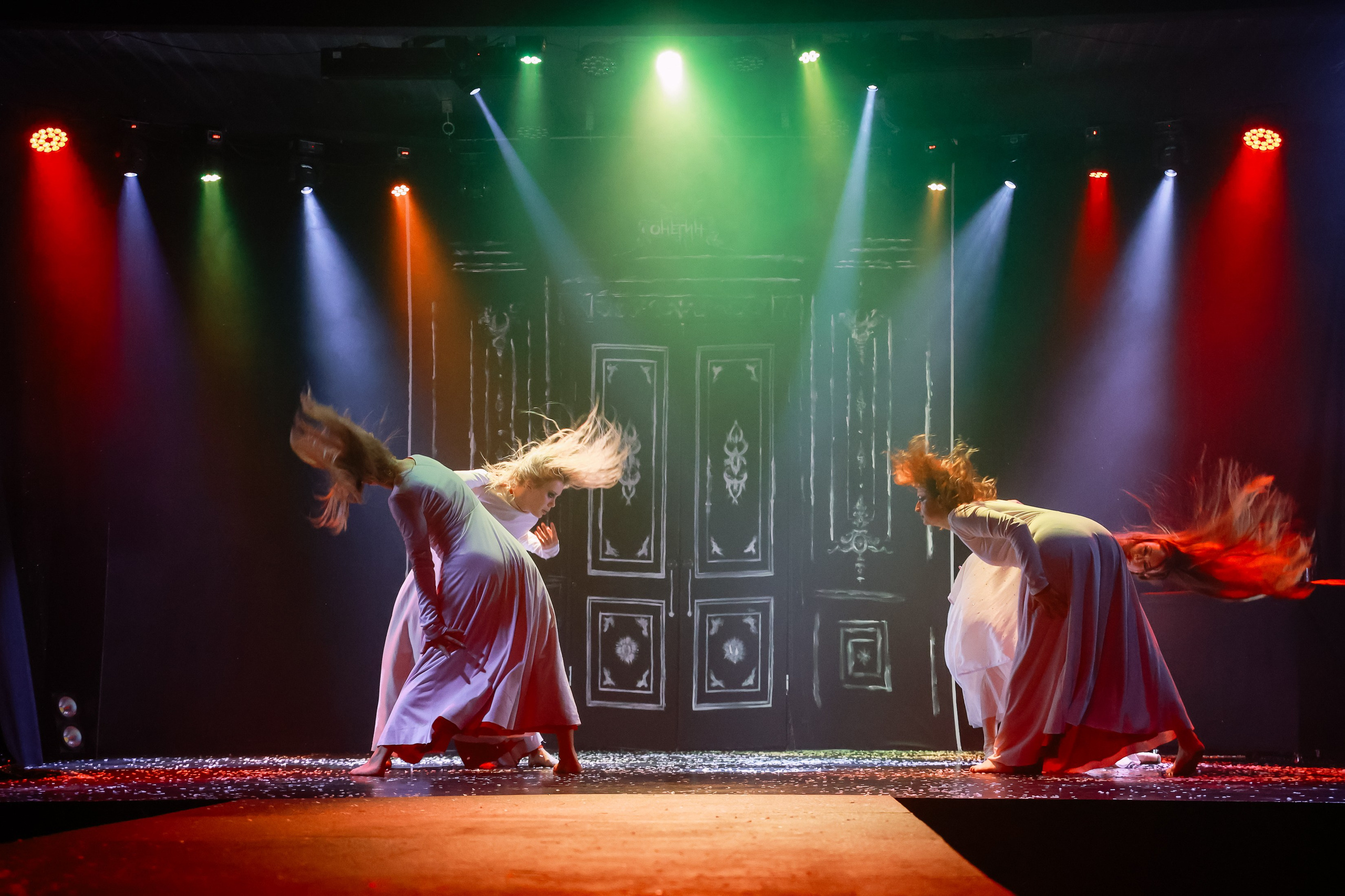 Пластический спектакль Онегин _ IVEX. Фотограф Юлия Мальцева