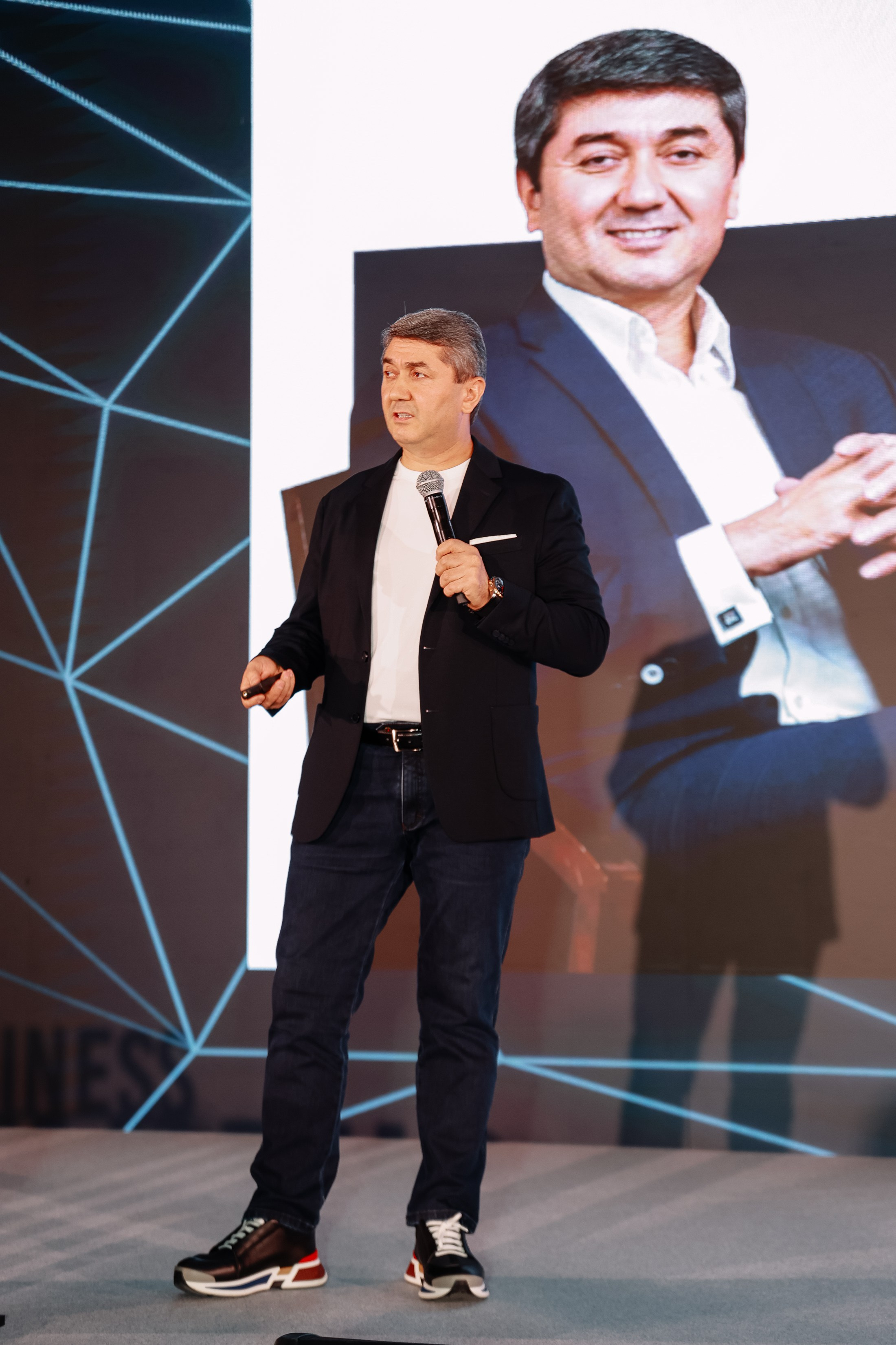 BUSNESS STANDUP с Оскаром Хартманном. Фотограф Юлия Мальцева