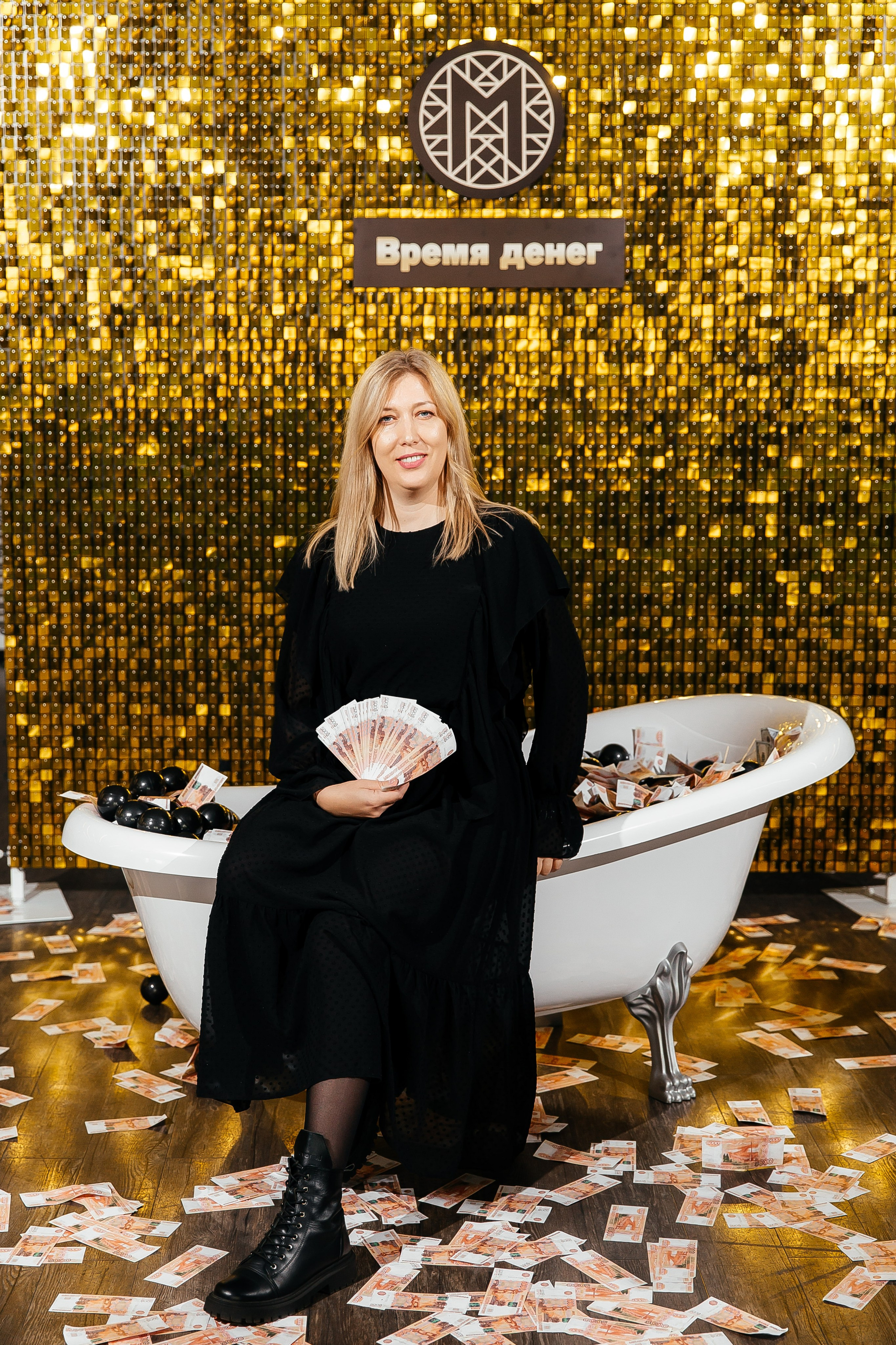 Фотозона+выступление спикеров. Фотограф в Красноярске Надежда Воскресенская