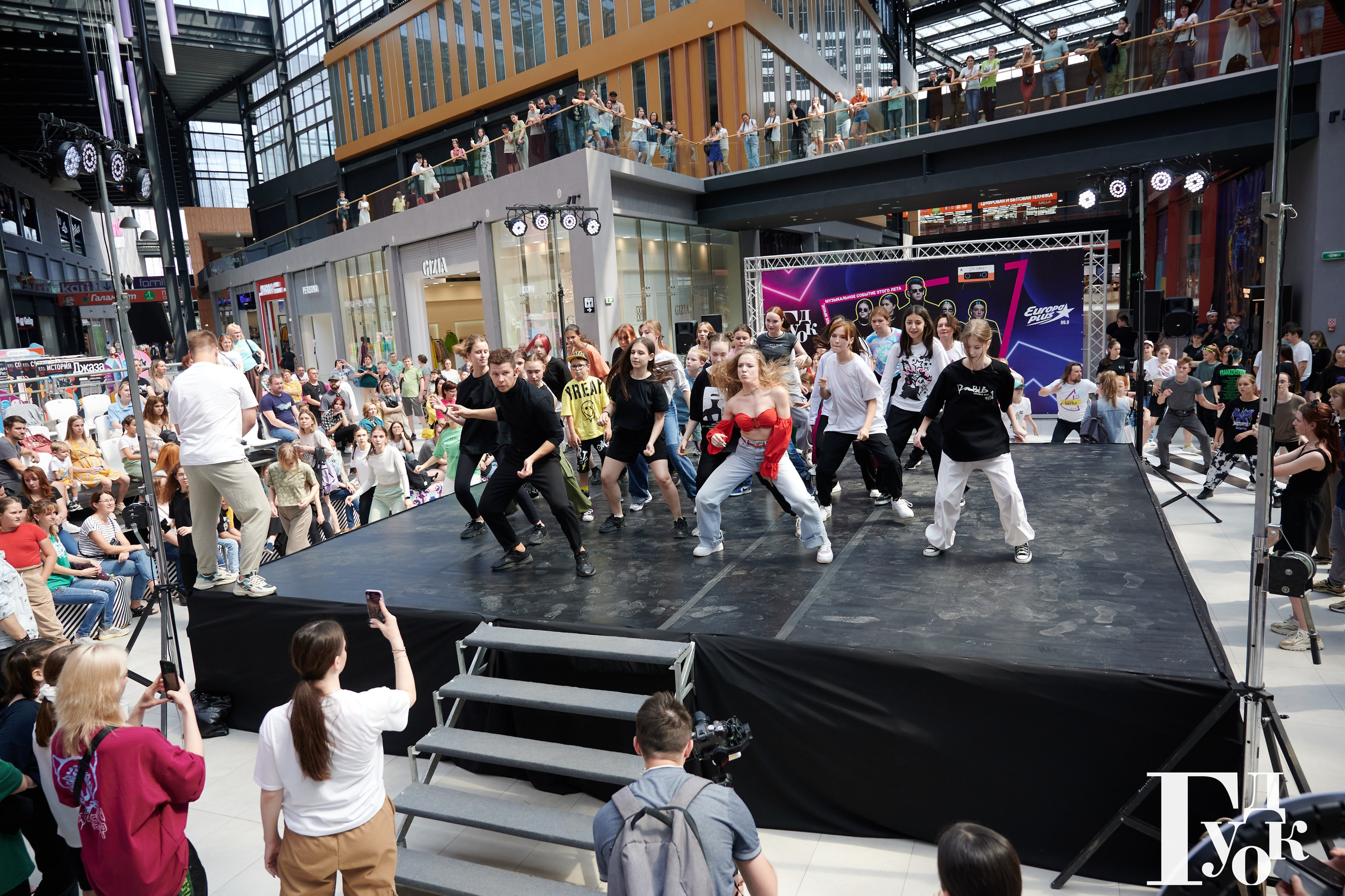 Dance Battle/Dc Crew. Профессиональный репортажный фотограф в Самаре Никита Королев