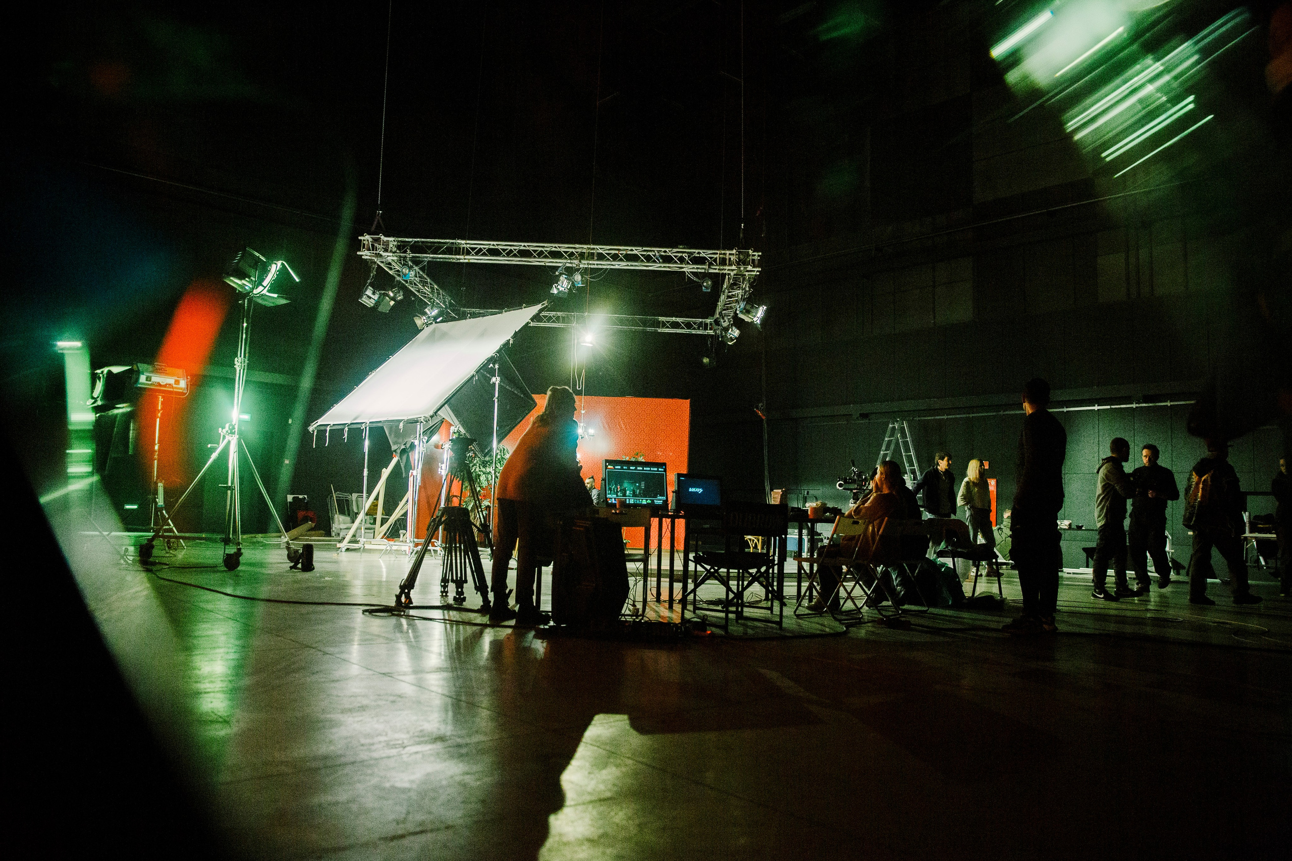 ФК Би-2 & Лиза Громова Мосфильм. Ольга Пилант. АРТ, бэкстейдж, свадебная и семейная фотография, городской портрет, интерьерная фотография