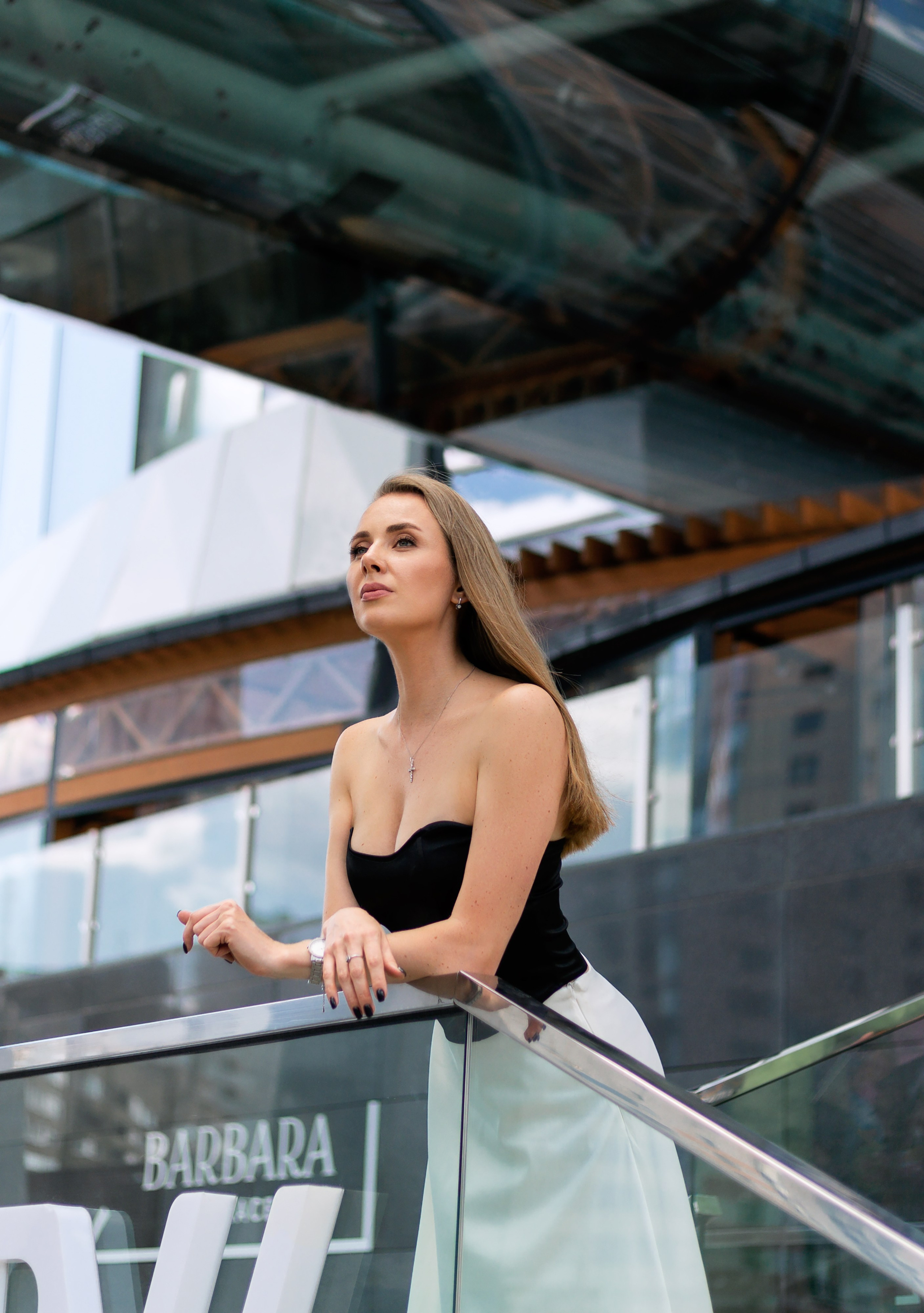 Женский портрет на природе. Женский и семейный фотограф в Екатеринбурге Маша Пруц