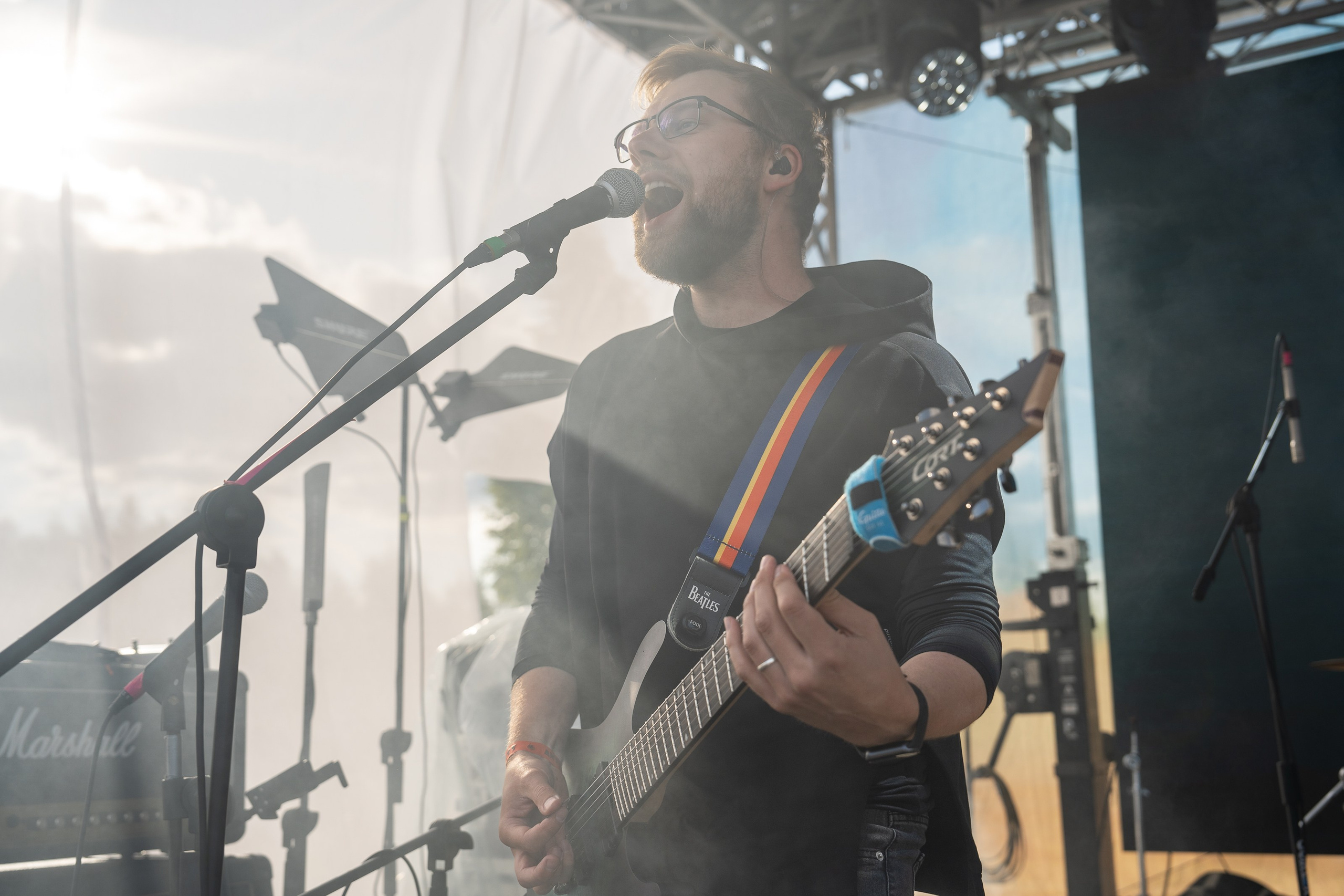 Фотоотчет с главного панк-рок фестиваля страны Anti-Party 2025. Фотограф Николай Прокофьев модельные тесты в Москве