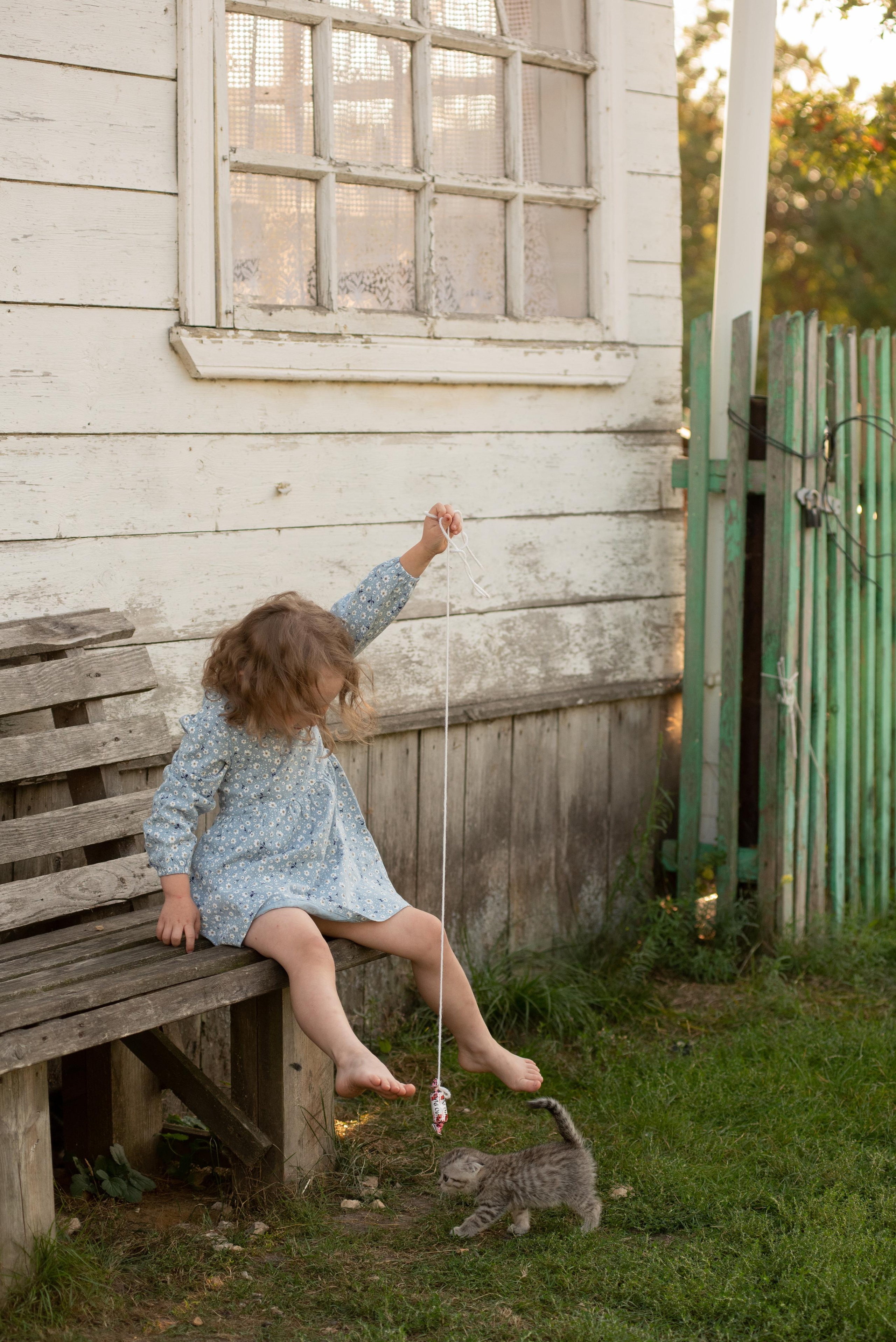 Детская съемка. Вика в деревне