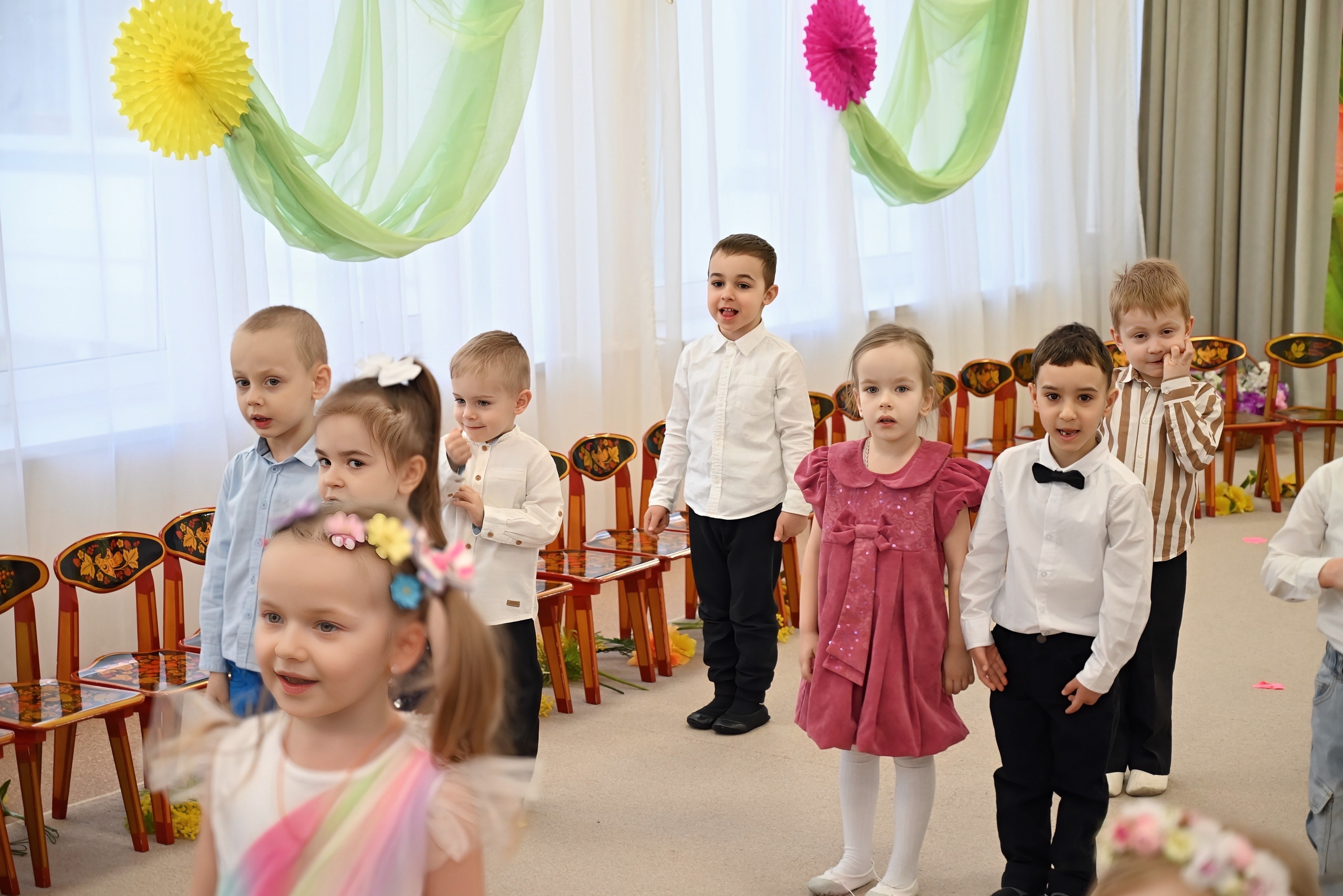 Праздник в группе «Дружная семейка». Семейный и детский фотограф Москва