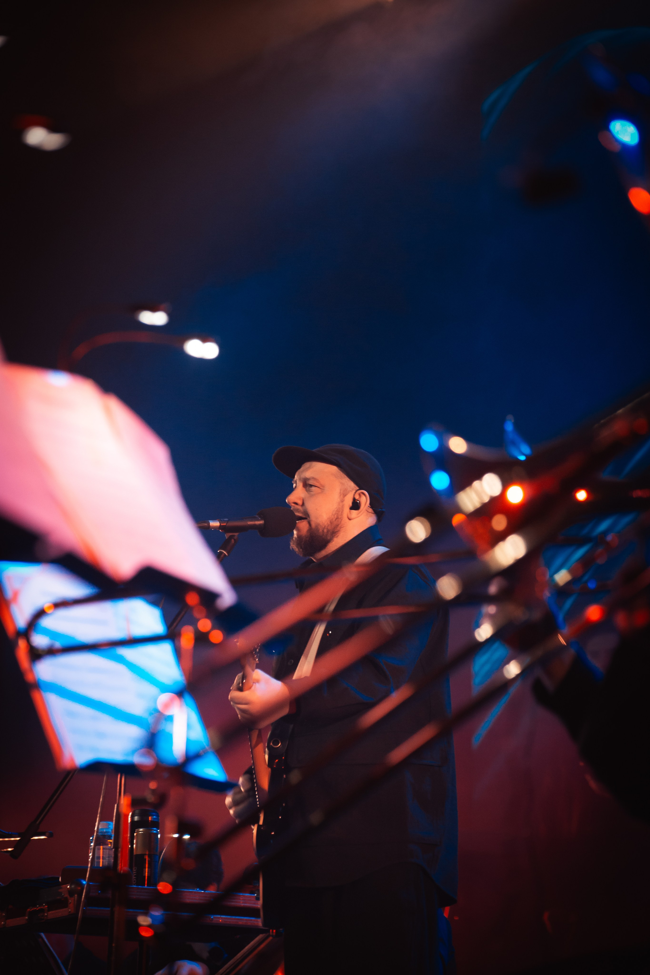 Сергей Бобунец с оркестром, Гранд холл Сибирь, 18.03.2026. Фотограф Регина Крикунова г. Красноярск