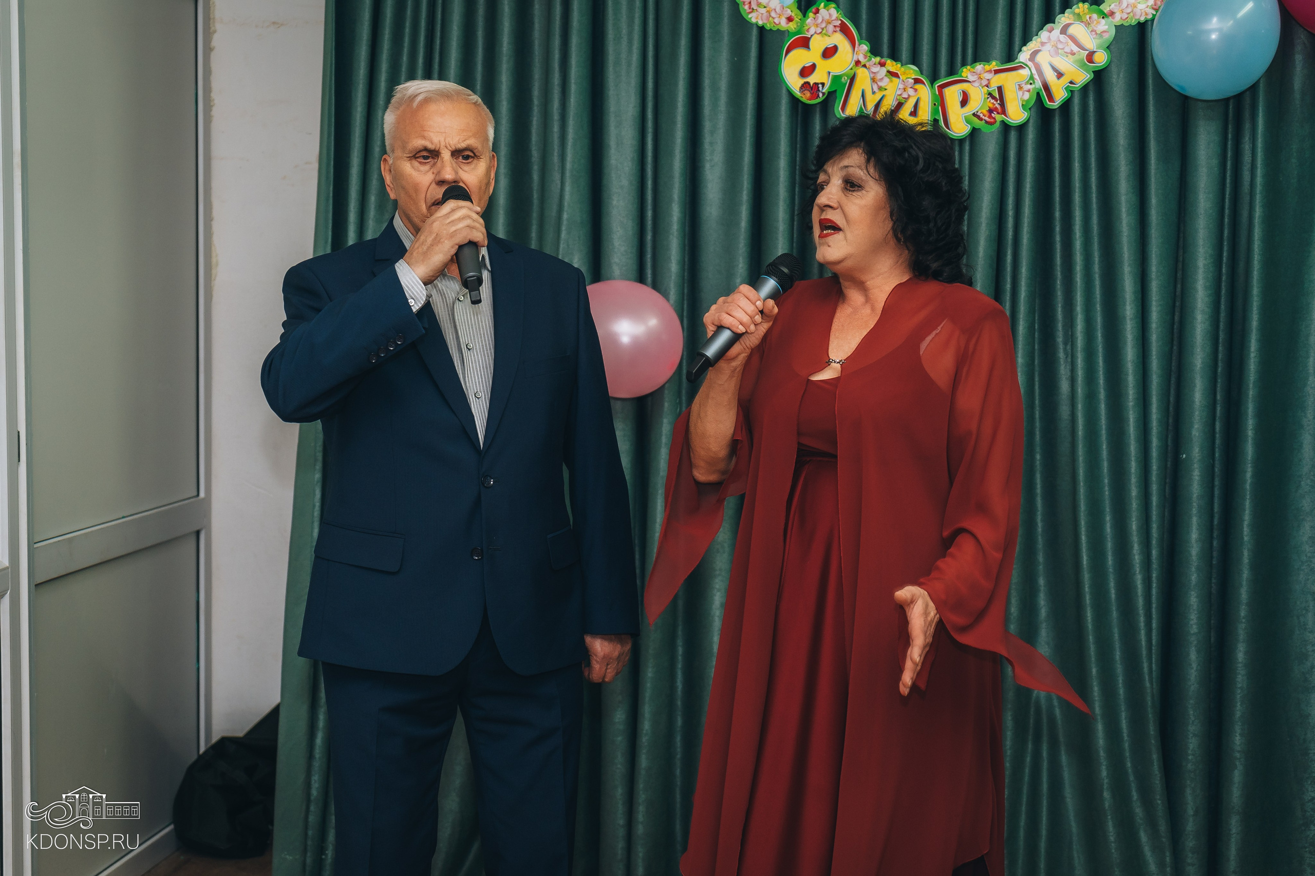 В преддверии праздника весны. Новотитаровский Дом культуры