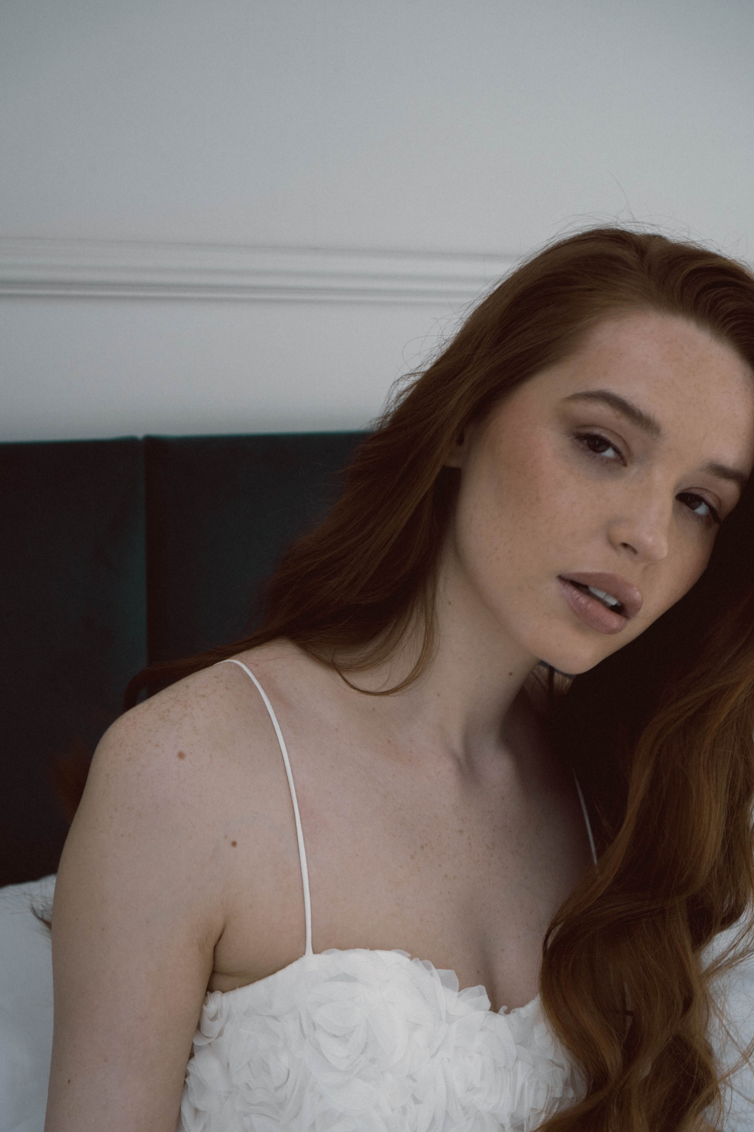 СВАДЕБНАЯ СЬЕМКА В ОТЕЛЕ. СБОРЫ ЖЕНИХА И НЕВЕСТЫ И ТАКЖЕ ТОР И ПОДГОТОВКА К ПРОГУЛКЕ. Профессиональный фотограф, Санкт-Петербург — Виктория Богомолова