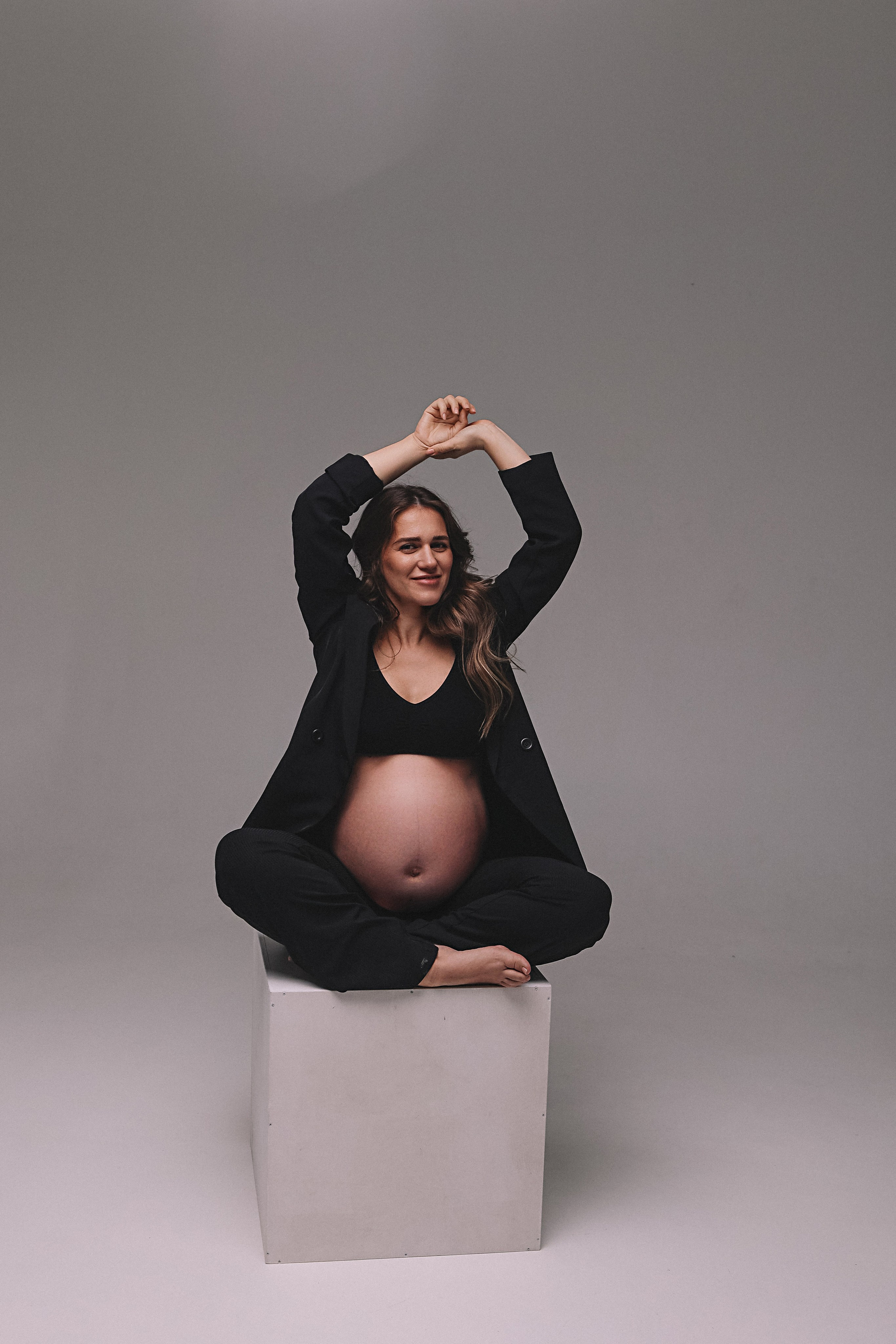 10/11 беременность. Семейный фотограф Тюмень, фотограф на роды Салмина Мария