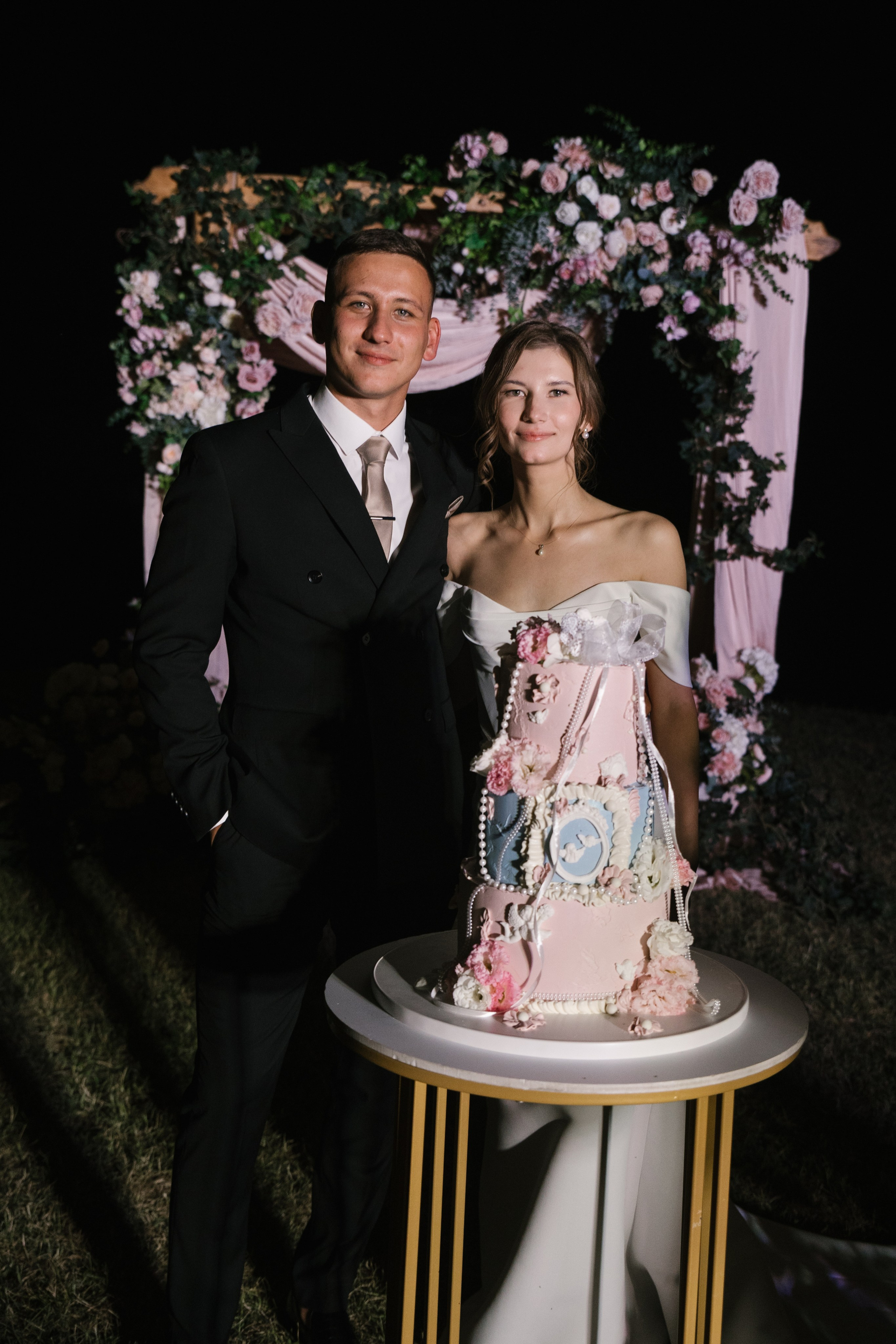 Александр и Дарья. Свадебный фотограф в Пятигорске и КМВ Софья Аджикеримова