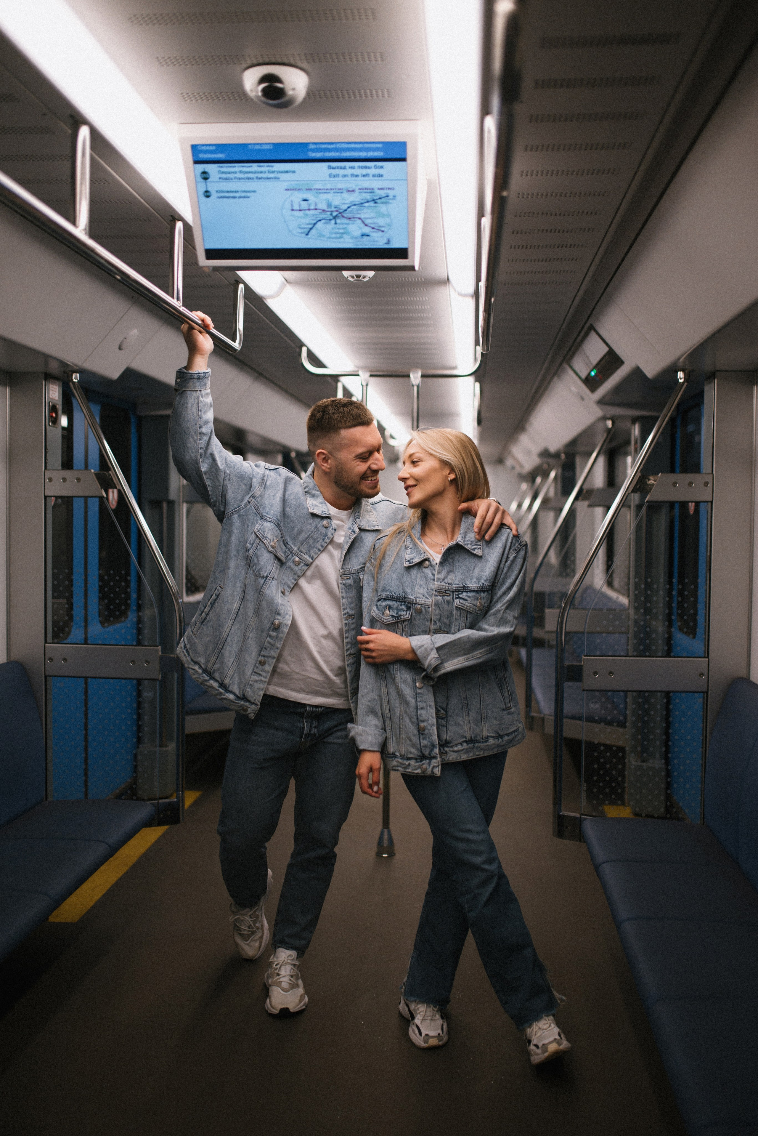 Пройдусь мурашками прямо по нам…. Свадебный фотограф в Минске и Санкт-Петербурге Вероника Аксенова