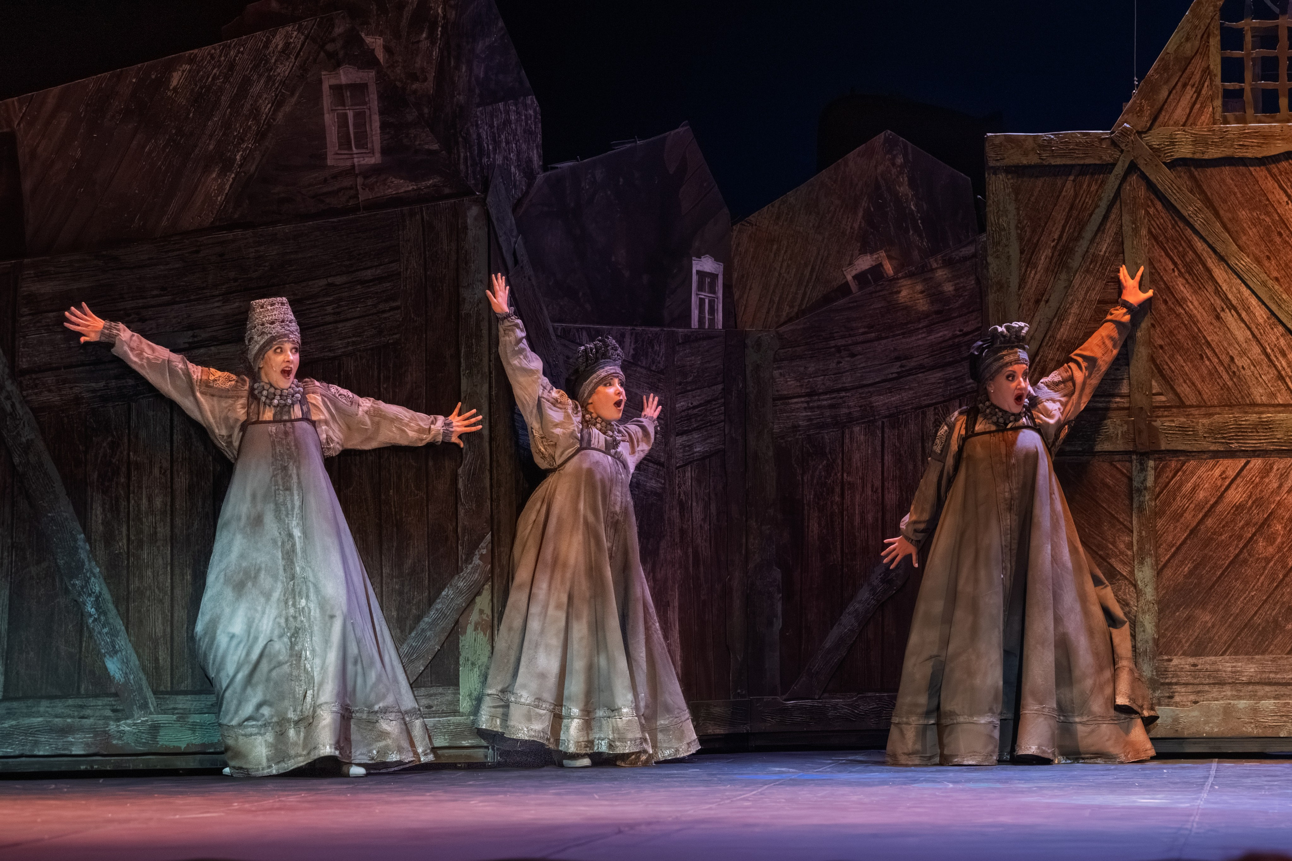 Театр Терезы Дуровой: Малахитовая Шкатулка. Сайт фотографа Сергея Абрамова