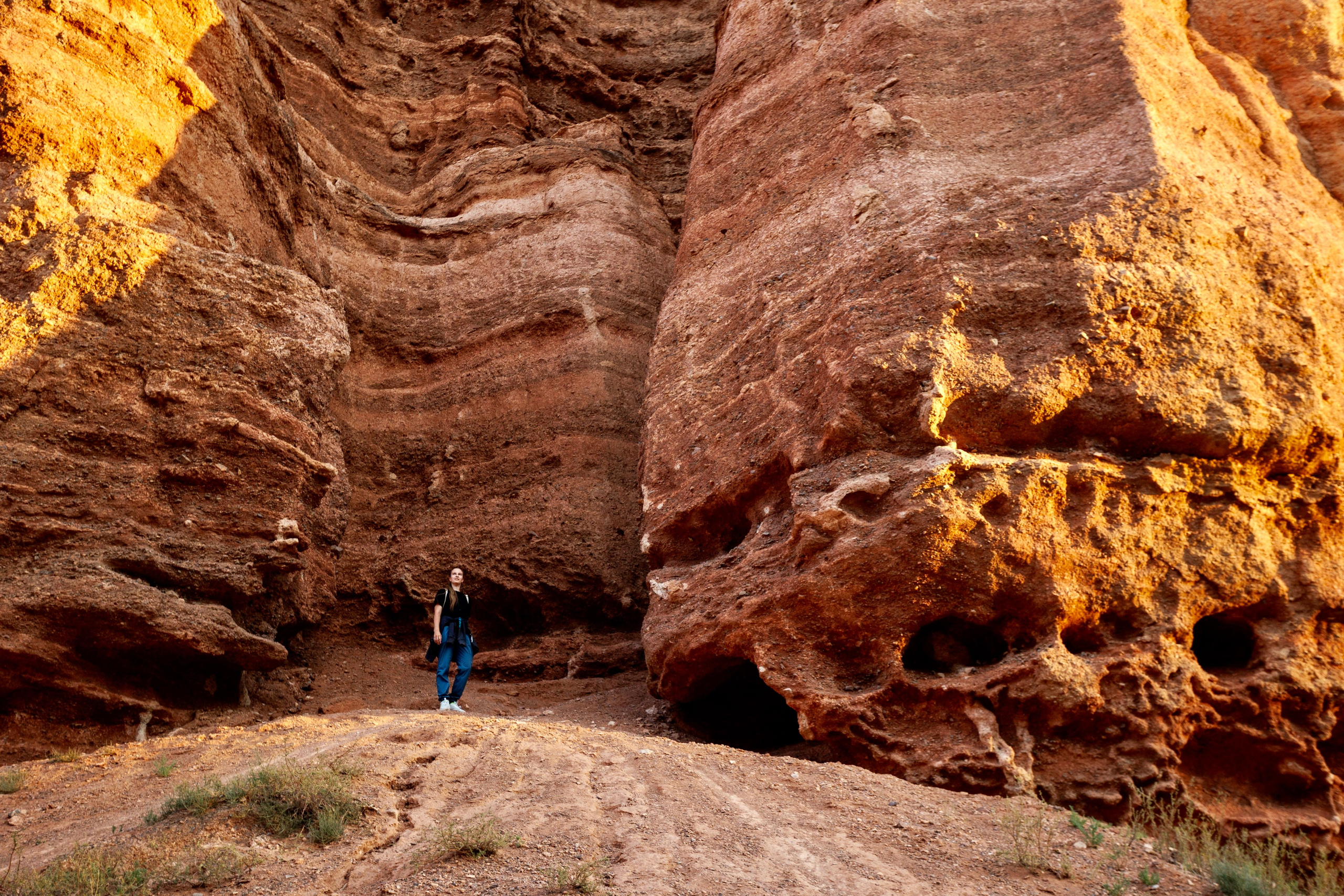Чарынский и Чёрный каньоны, озера Кольсай и Кайинды. Экскурсии и туры по Алматы