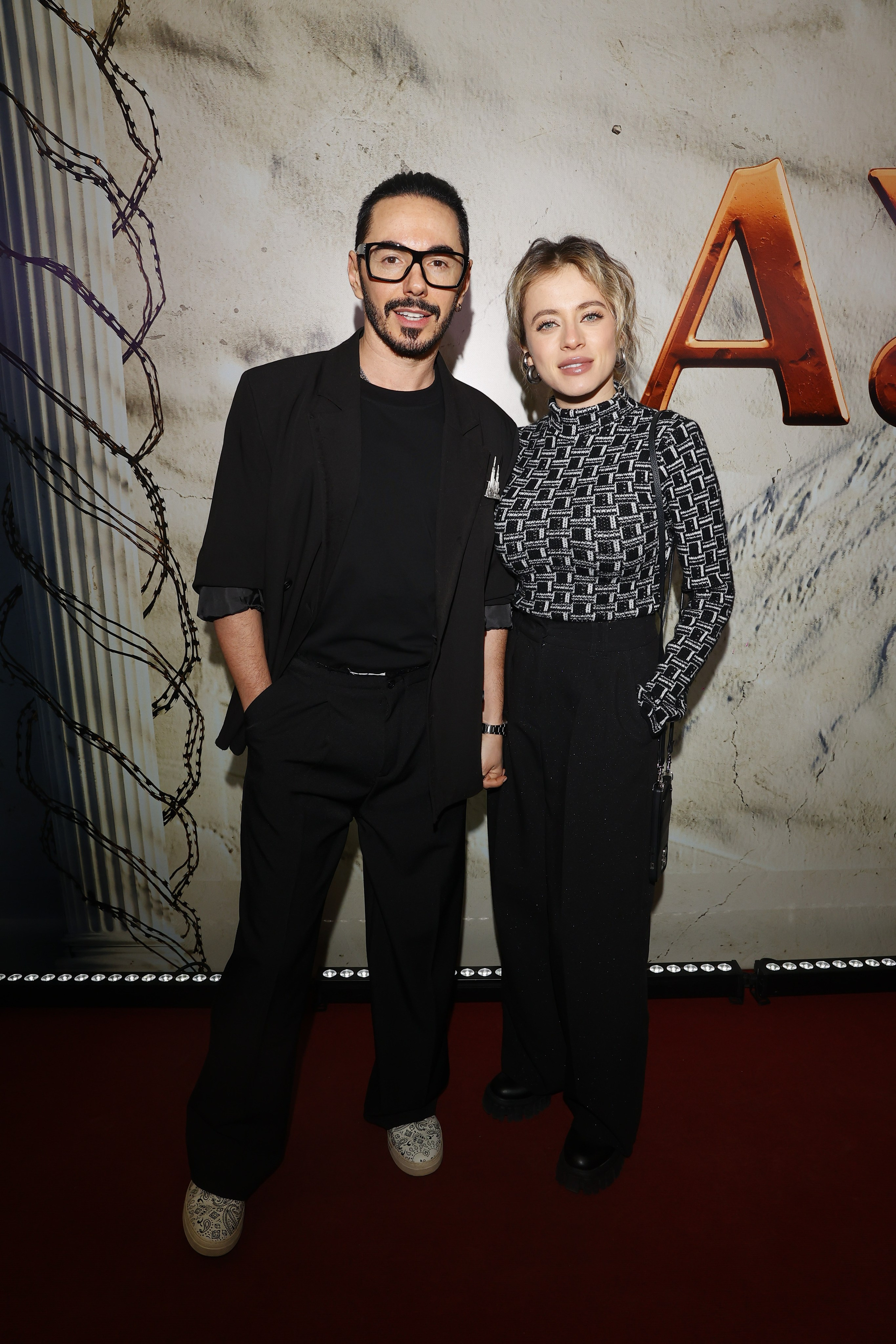 Аутсорс | Кинотеатр КАРО 11 Октябрь | OKKO. Nikolskayasecular