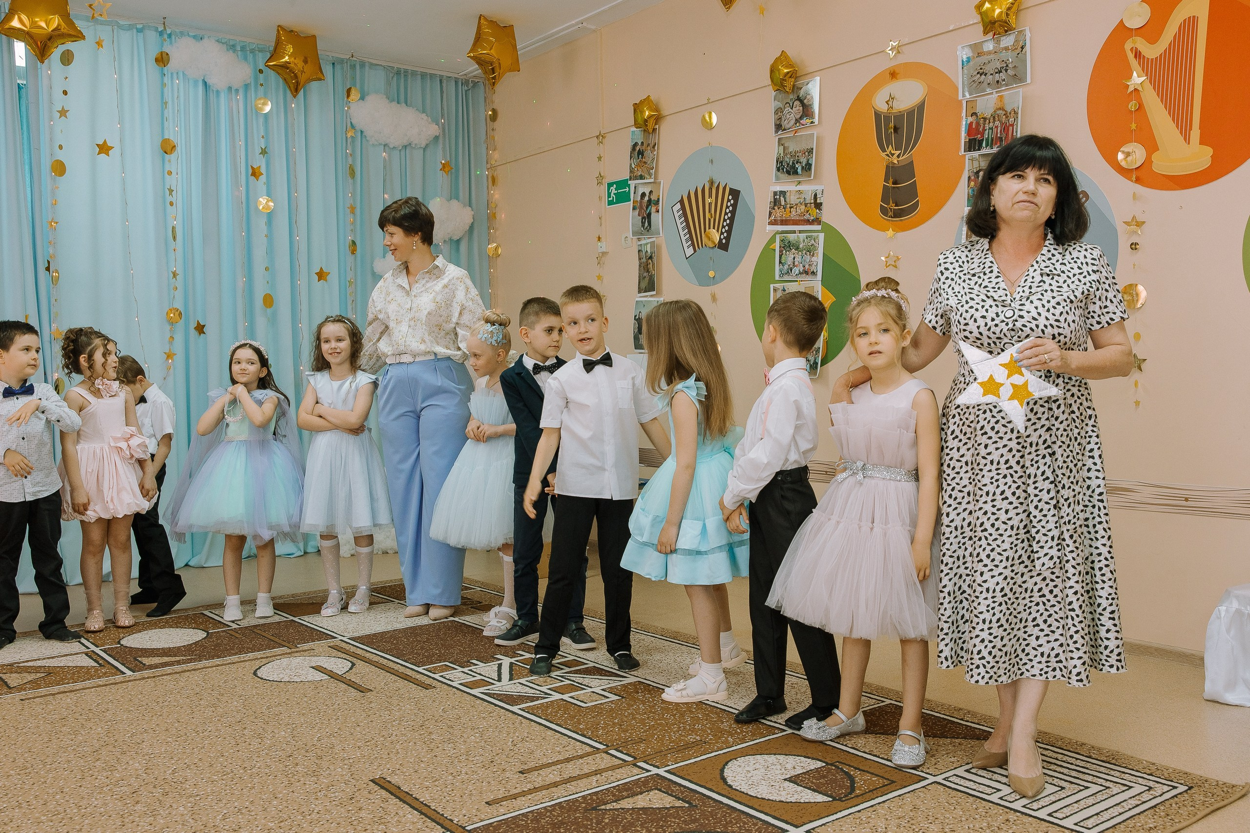 Выпускной в ДС -29. Выпускные альбомы Натальи Бутко: Новороссийск, Анапа, Геленджик