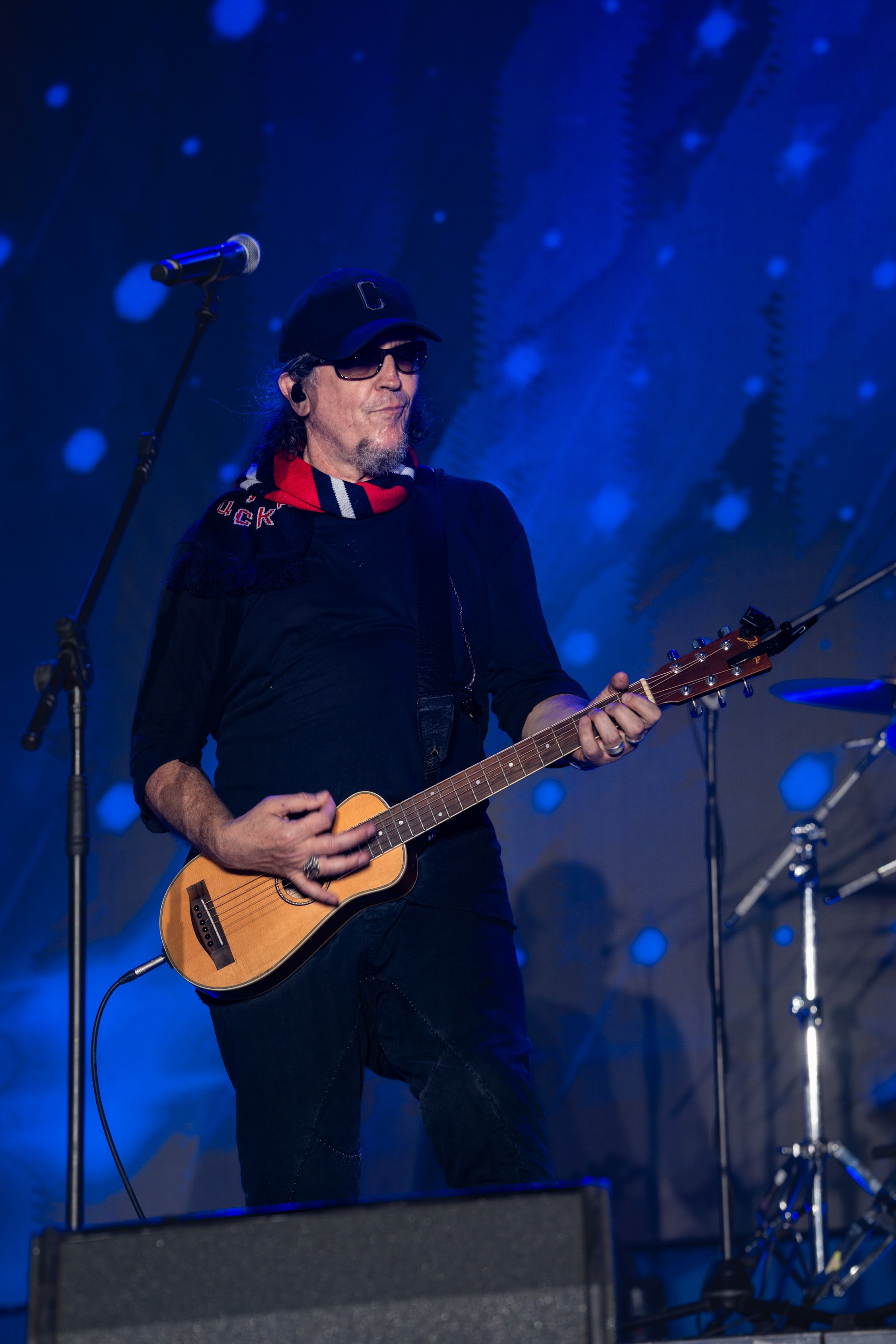 Группа Серьга и Сергей Галанин на ЦСКА ФЕСТ 2024. Сайт Алматинского НЮ АРТ, будуар и фэшн фотографа Дениса Карпенко