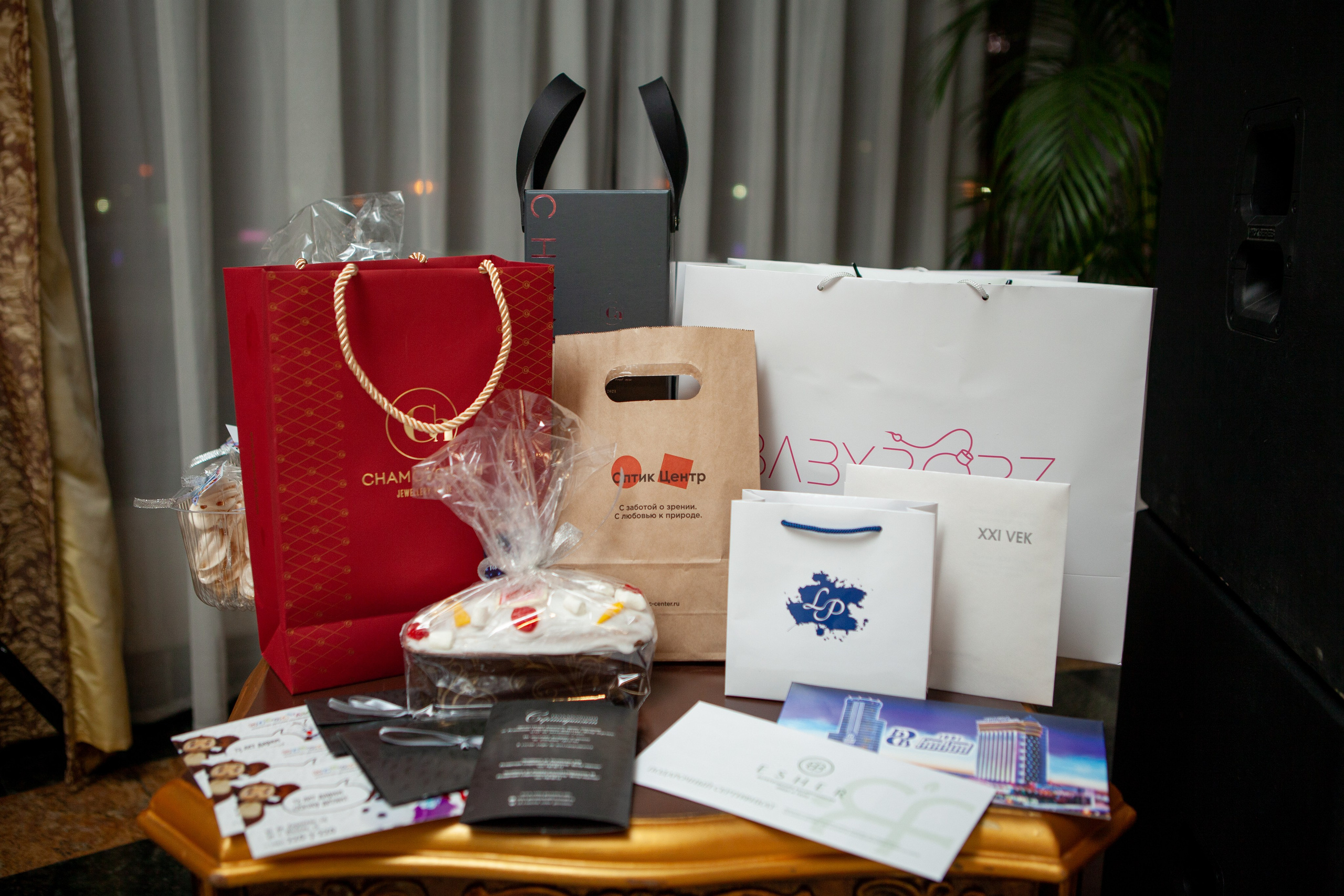 НОВОГОДНЯЯ НОЧЬ 2024. Фотограф на любое мероприятие