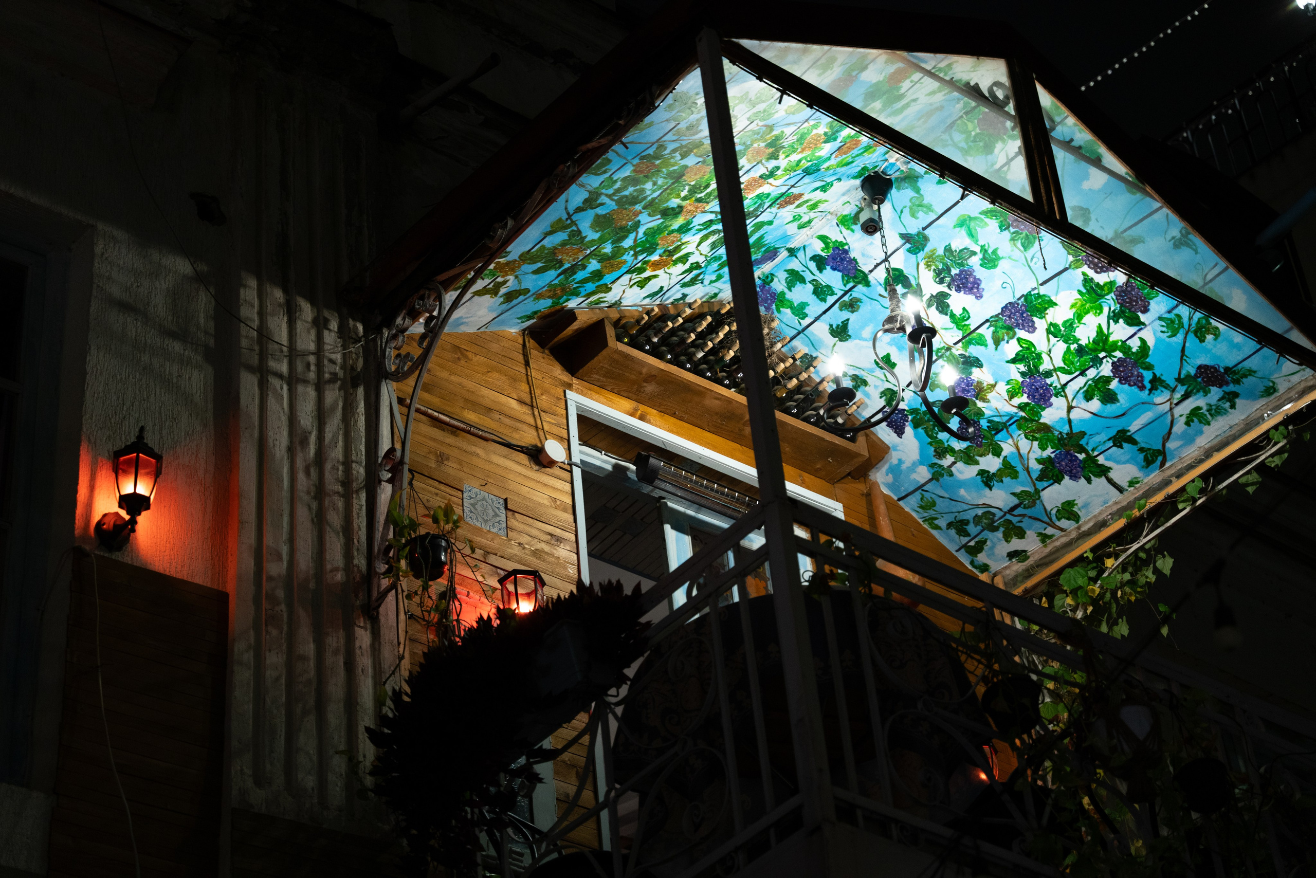 ТБИЛИСИ. ПОБУДЬ ЗДЕСЬ И ЦЕЛЕЕ БУДЕТ ЭТОТ МИР