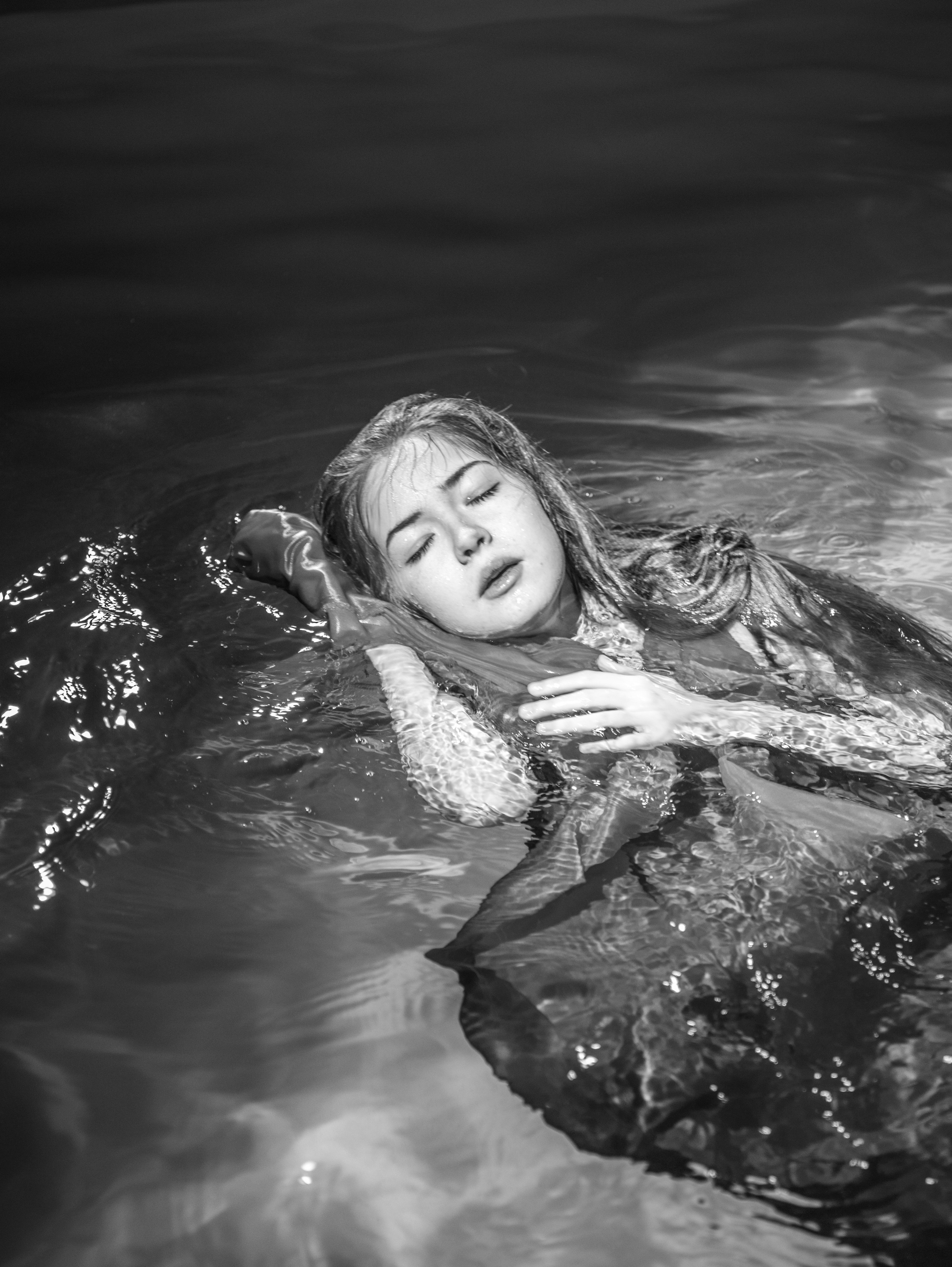 Подводная съемка девушка. Свадебный и семейный фотограф в Москве Мила Широких