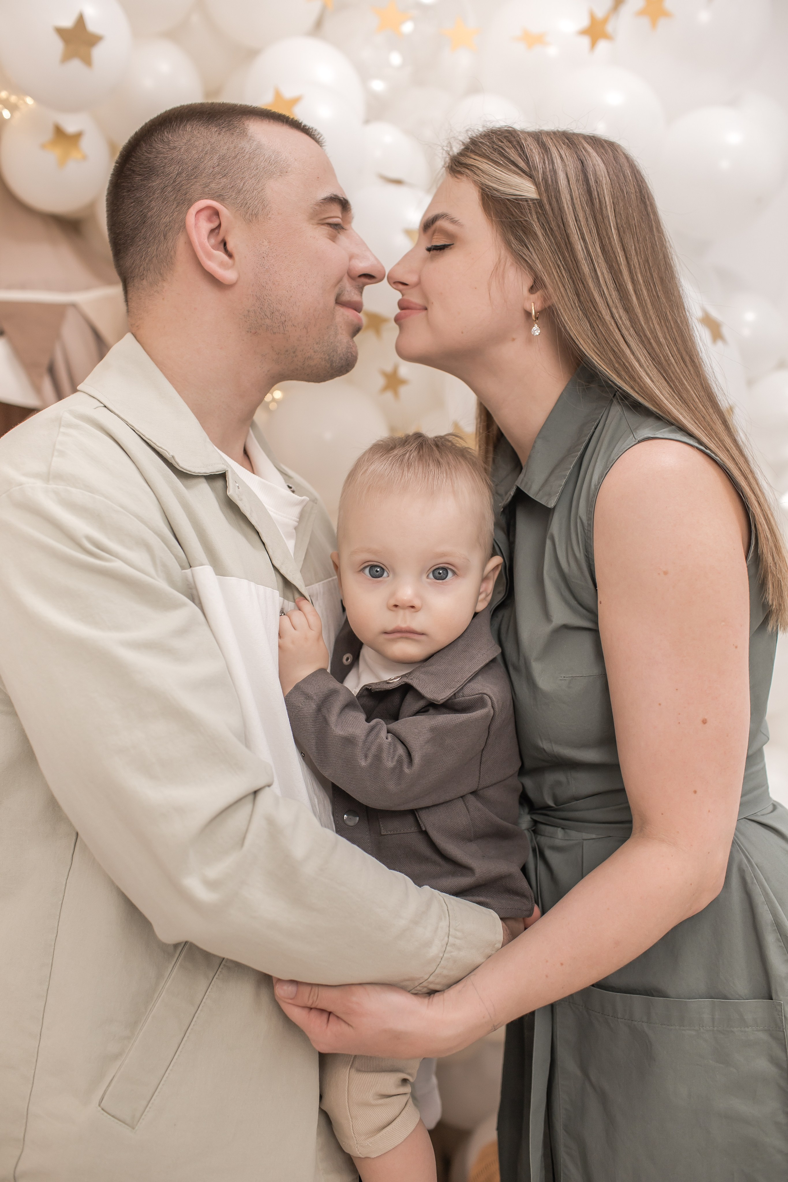 СЕМЕЙНЫЕ кадры. Детский семейный фотограф на первый годик город Новосибирск Дымова Светлана пакеты всё включено 1-3 года