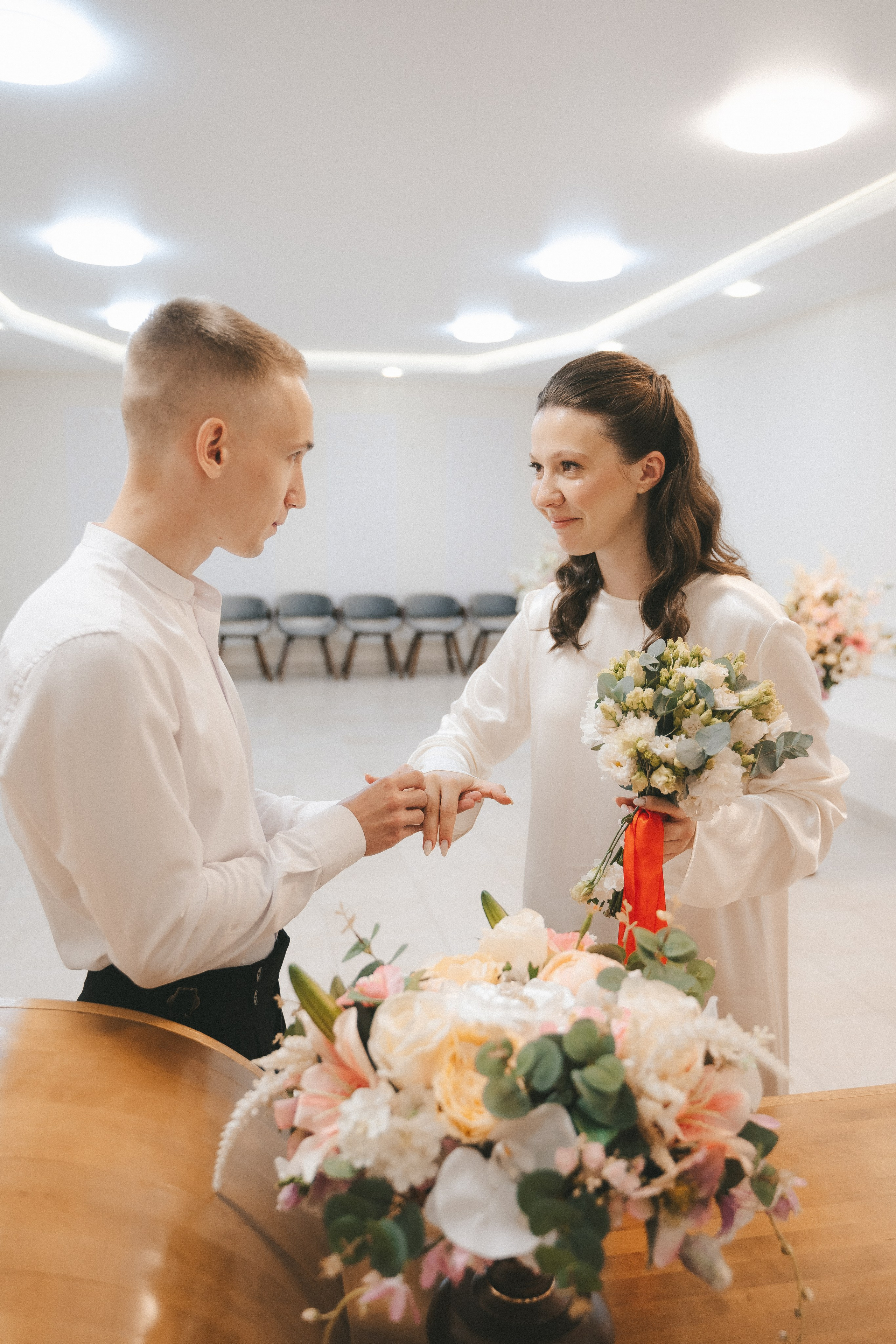 Никита и Аня в городе. Семейный, портретный фотограф Новосибирск. Оля Адова